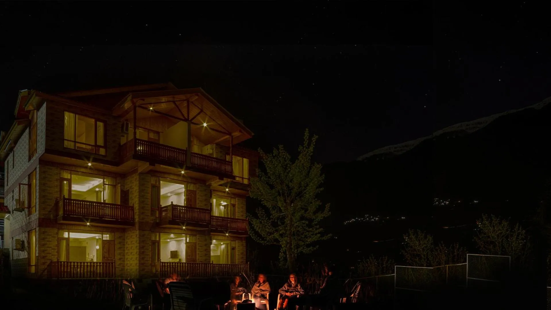 flat iron in Clarks Inn Suites, Manali