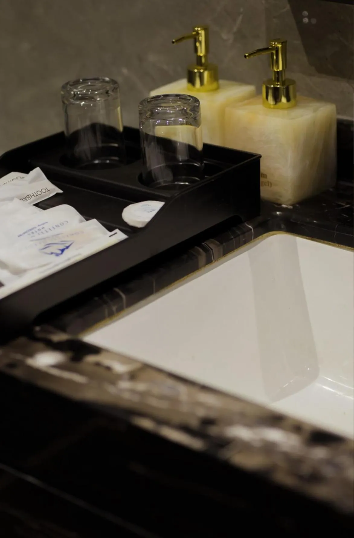 Confetti Garden Hotel