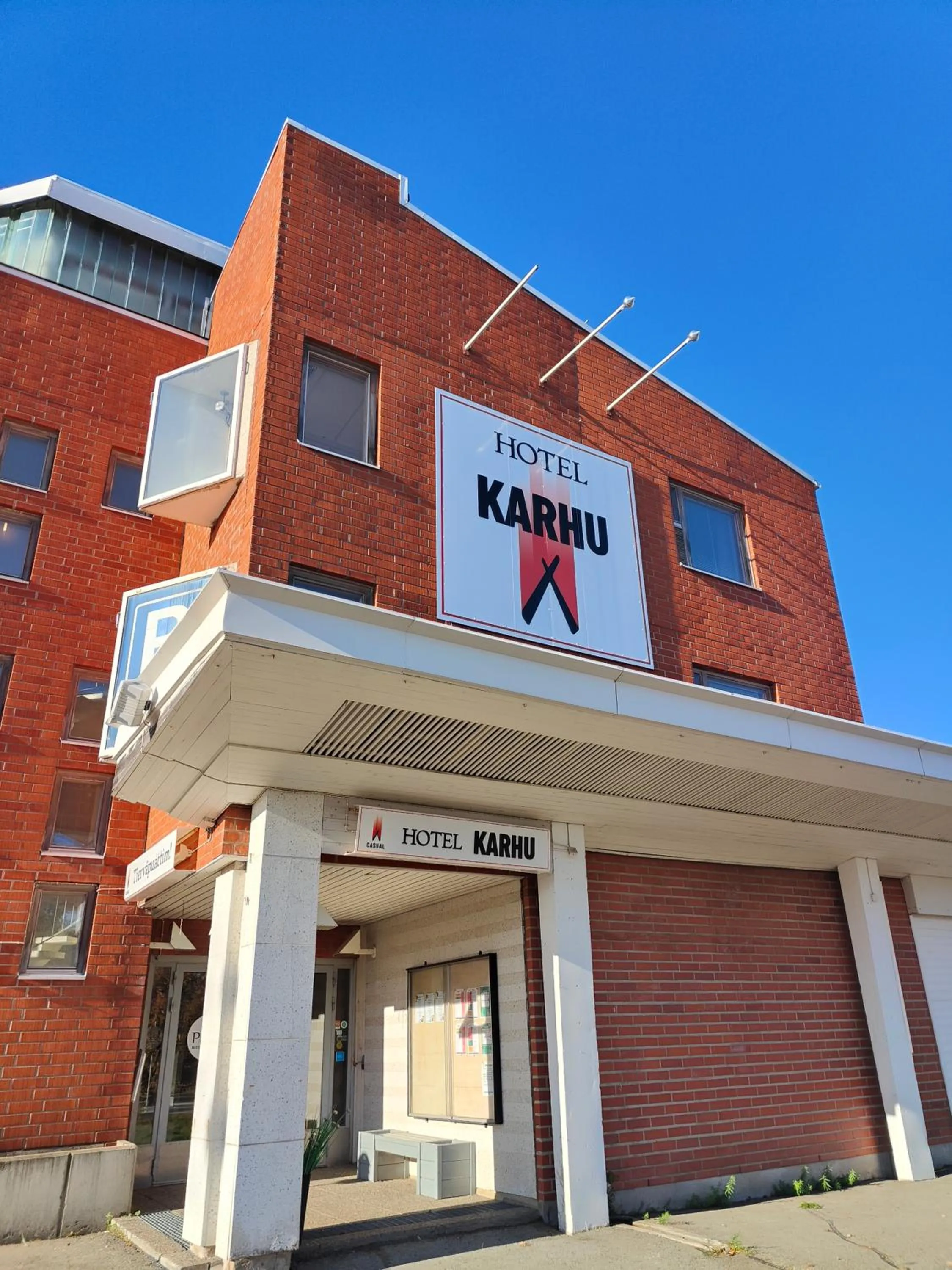 Property building in Hotel Karhu