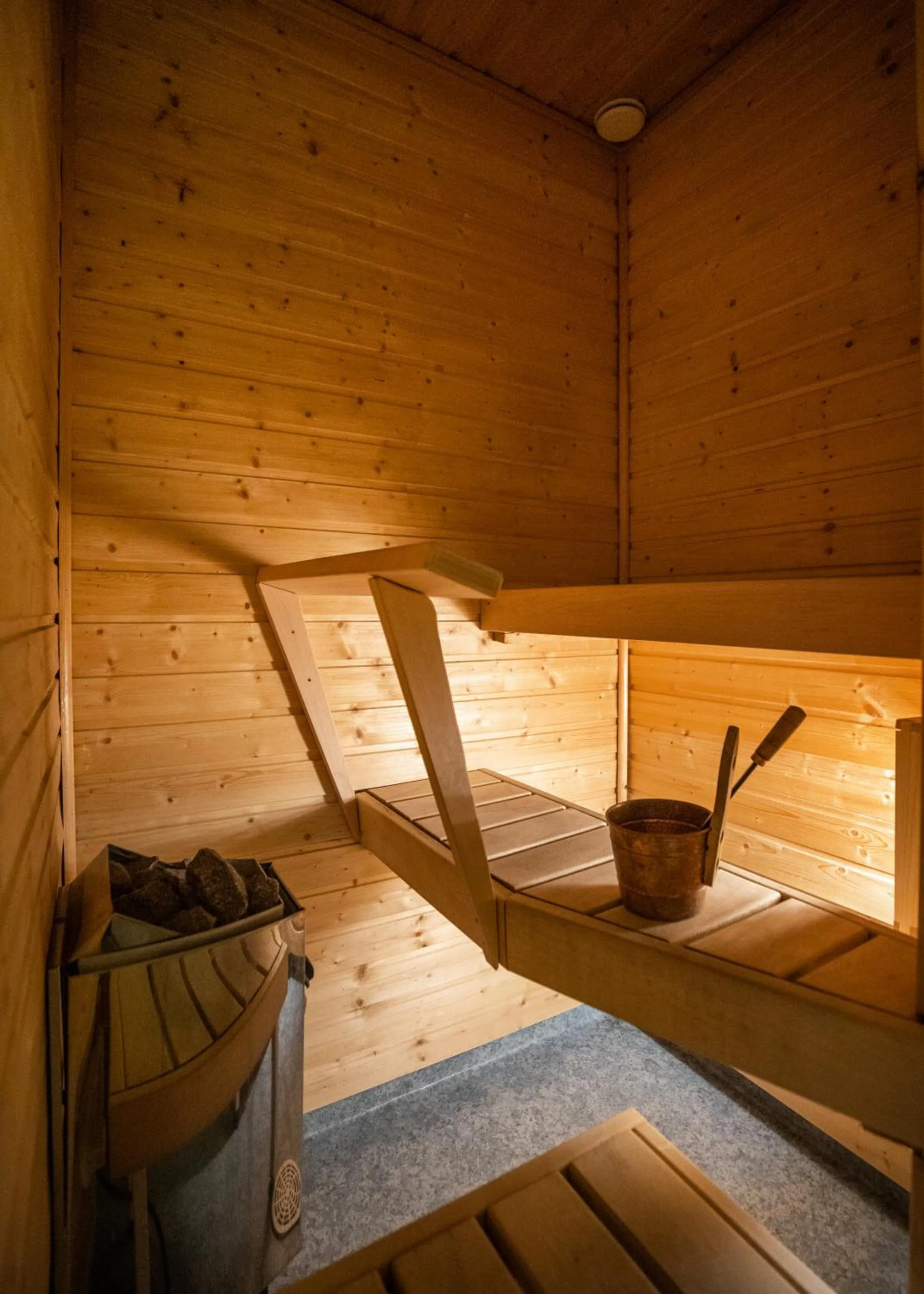 Sauna, Bed in Hotel Karhu