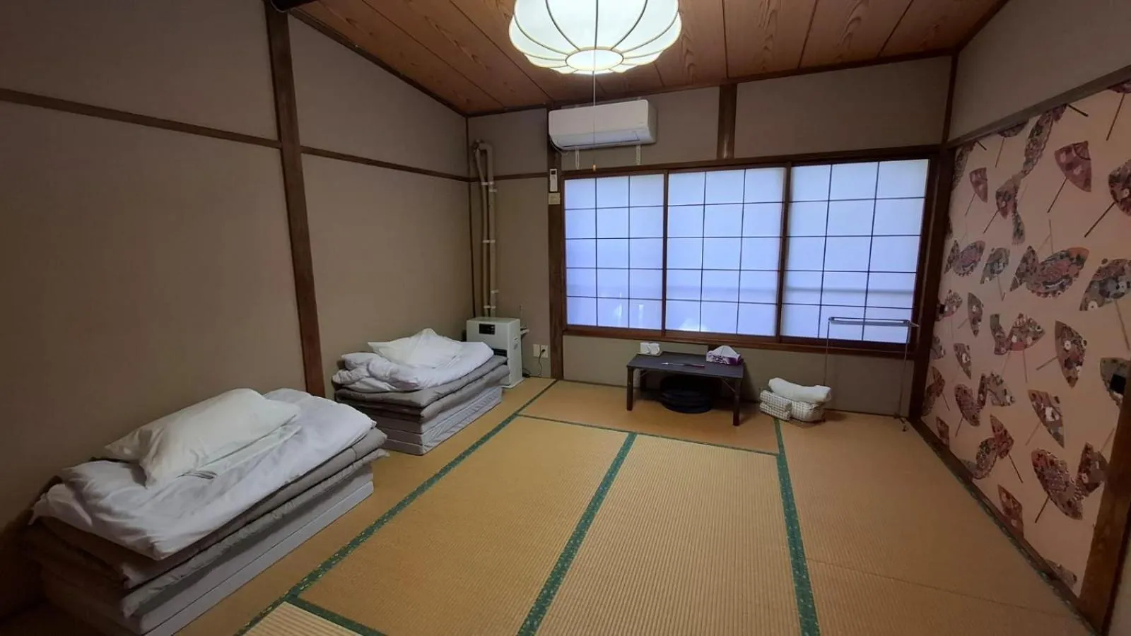 Bedroom, Bed in Tanigawa Valley Lodge & Coffee Roastery