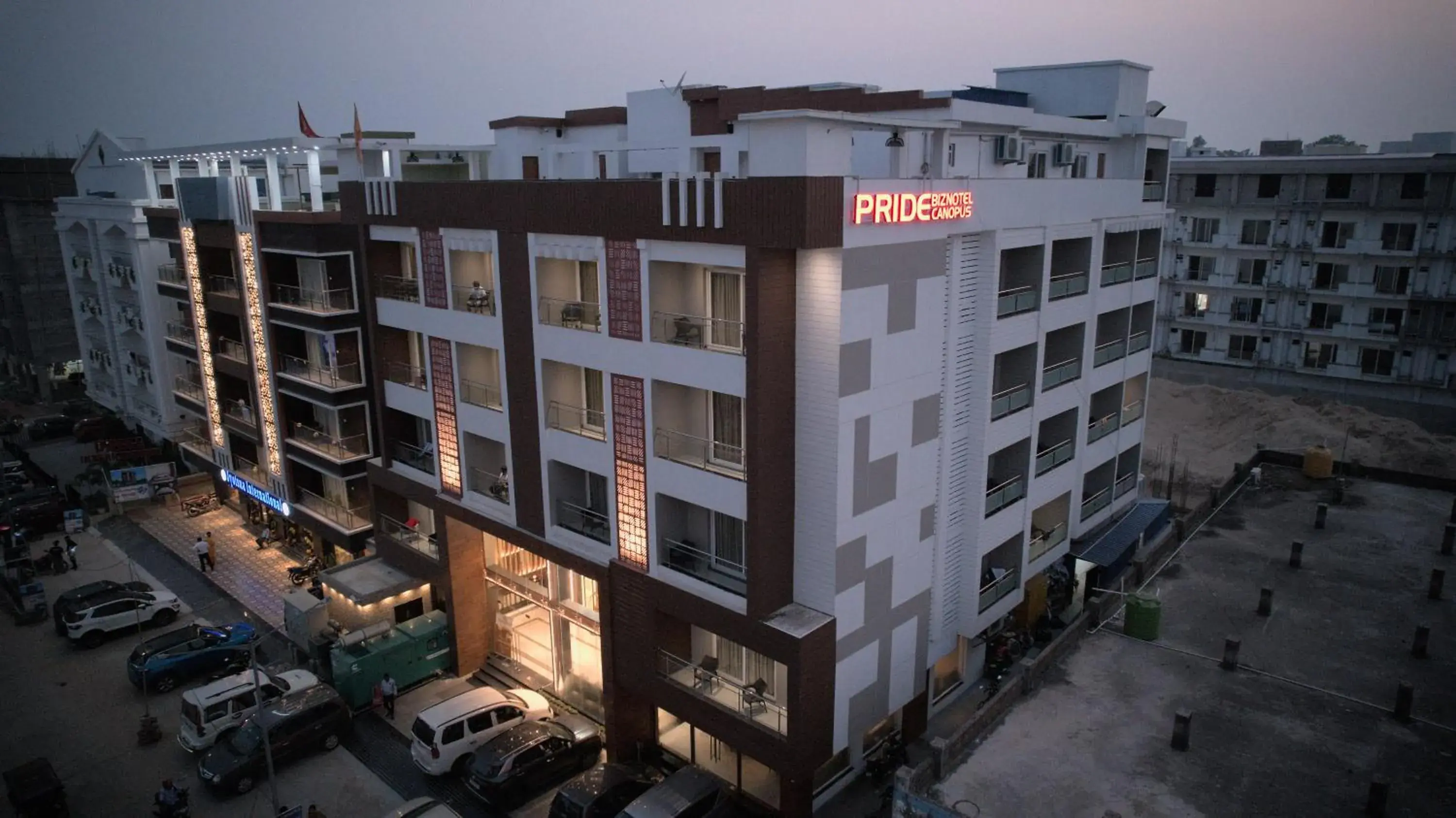 Facade/entrance in Pride Biznotel Canopus, Digha Facade/entrance in Pride Biznotel Canopus, Digha