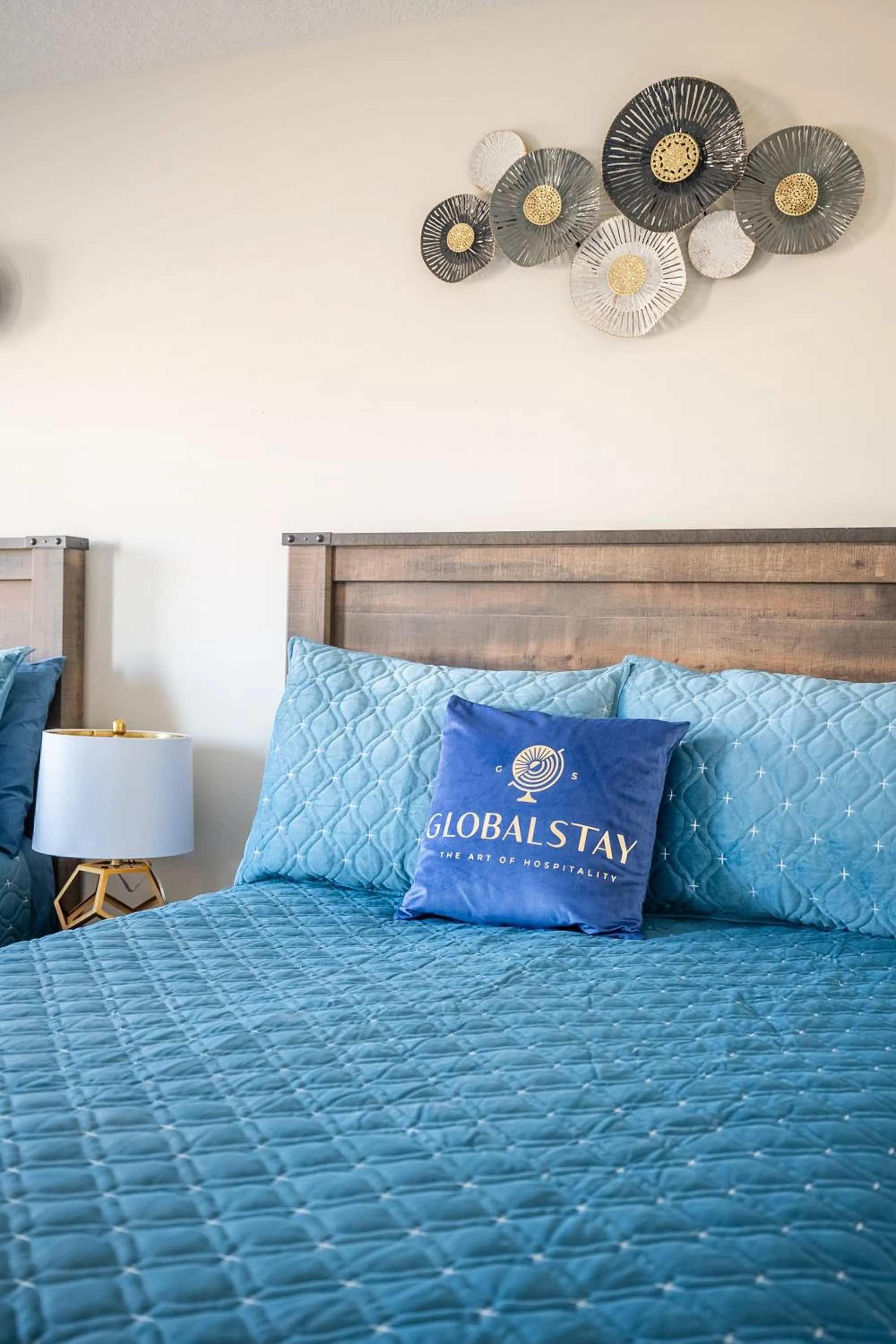 Bedroom, Bed in GlobalStay 3 Bedroom Townhouse Near Niagara Falls Brock University