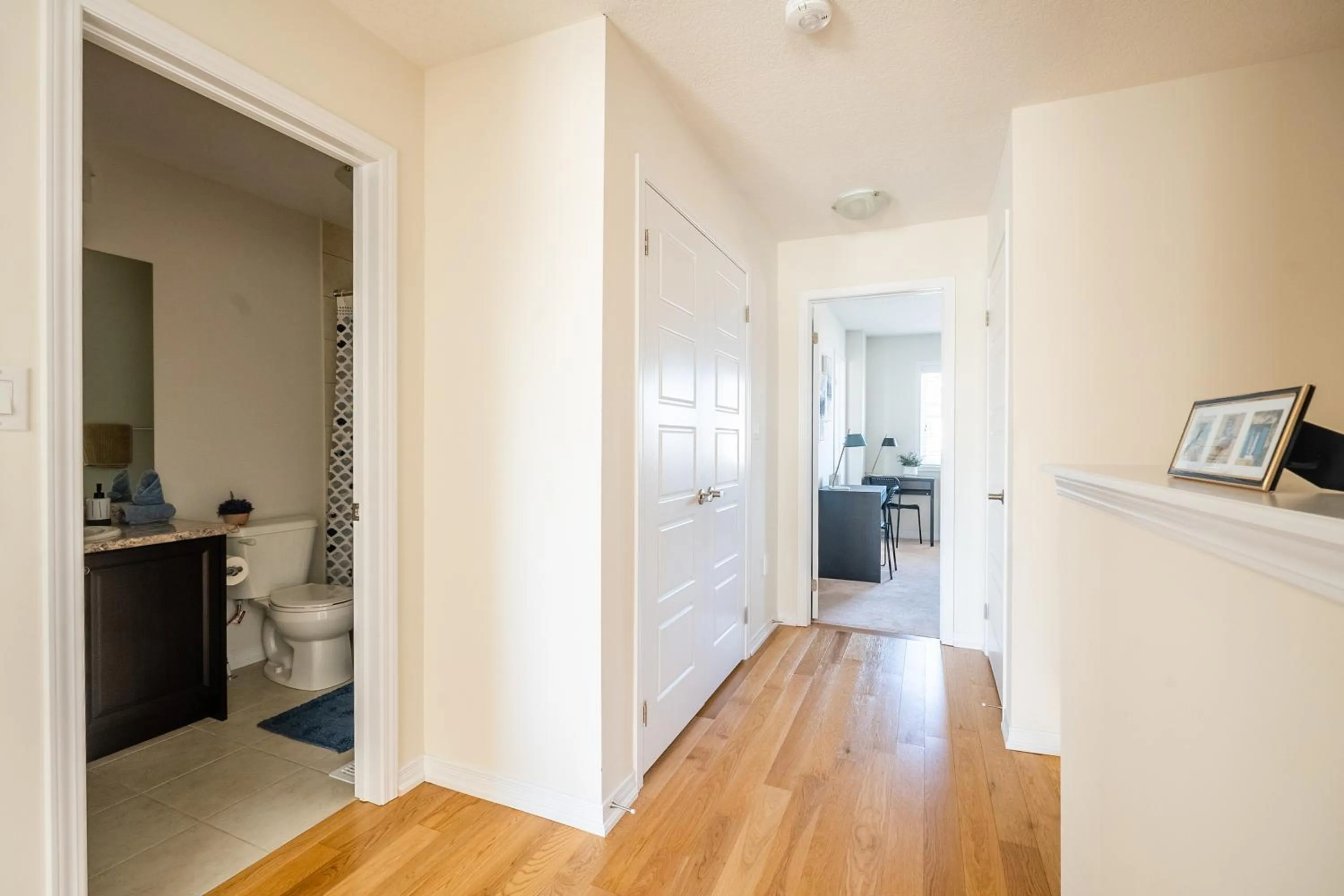 Bathroom in GlobalStay 3 Bedroom Townhouse Near Niagara Falls Brock University