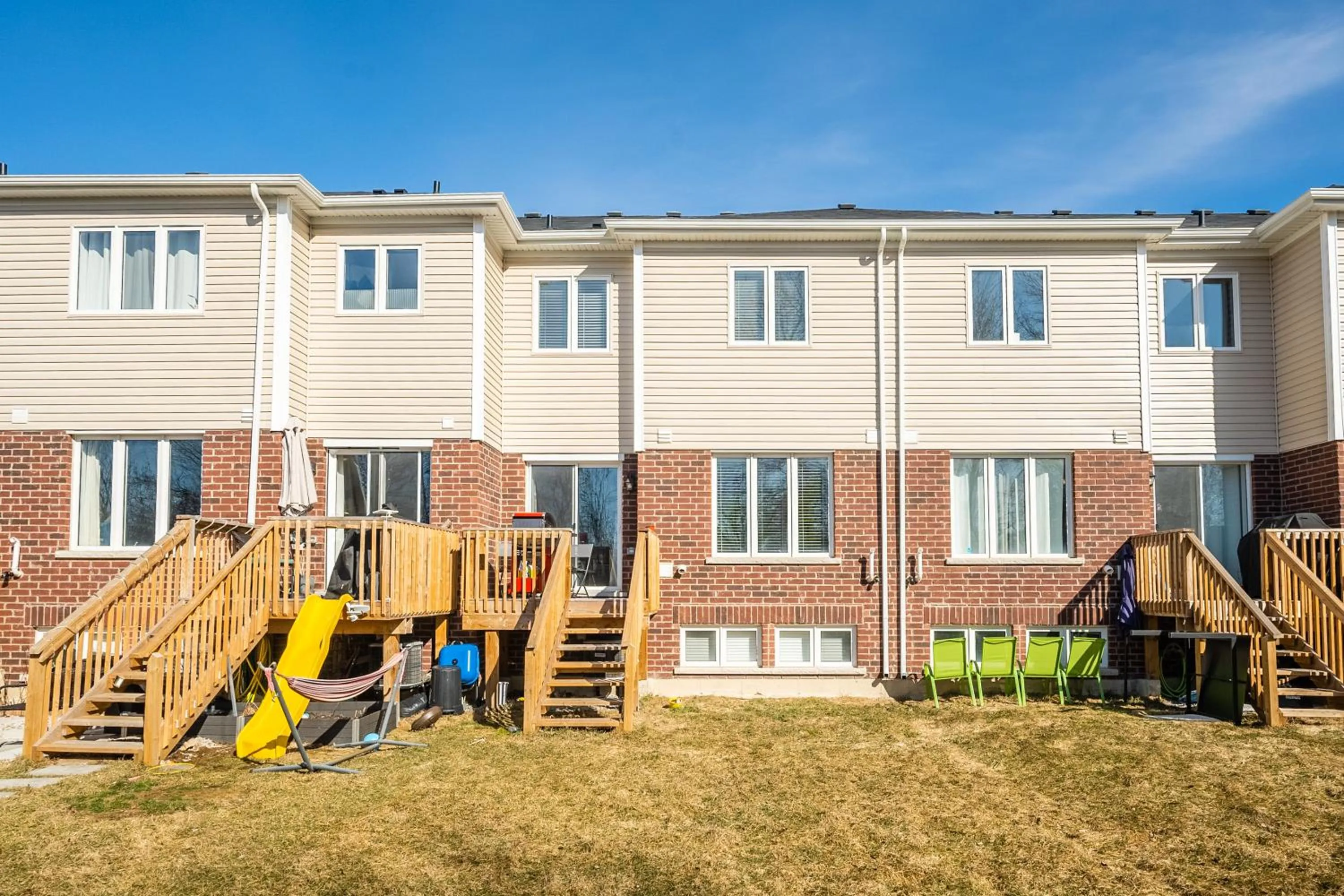 Property building in GlobalStay 3 Bedroom Townhouse Near Niagara Falls Brock University
