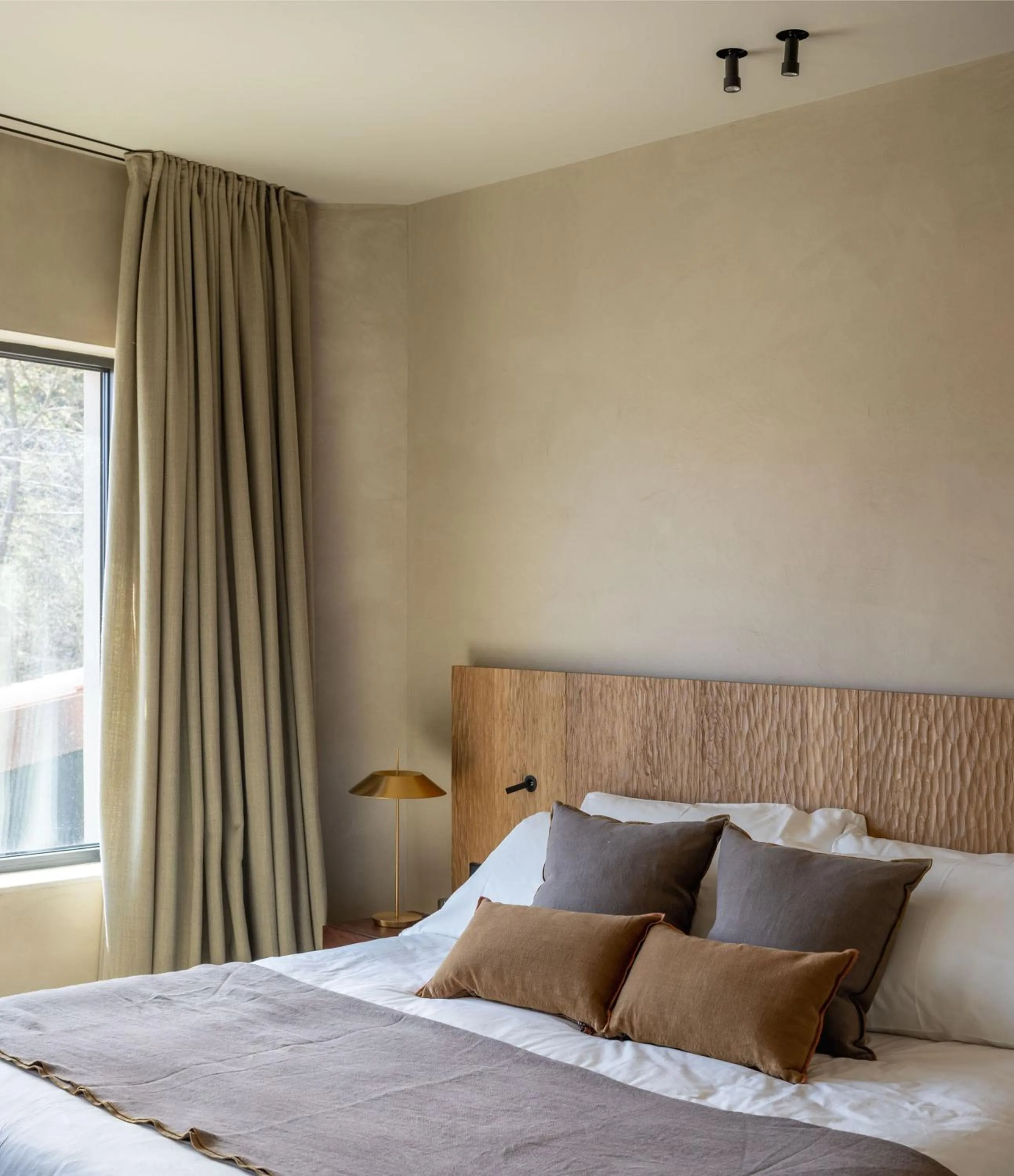 Photo of the whole room, Bed in Hotel Ur Bare