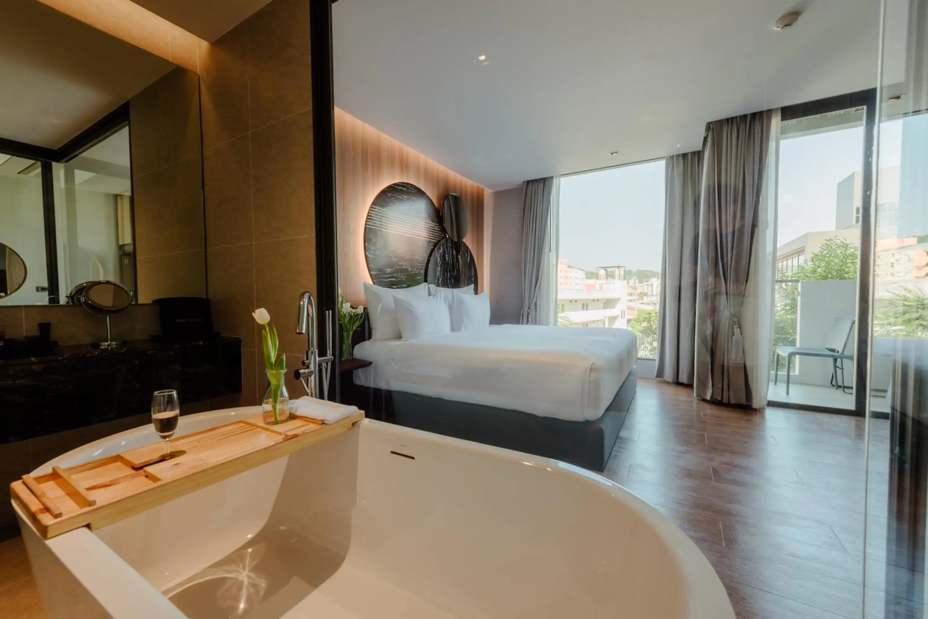 Superior King Room in Richmann Resort Hotel Hatyai Superior King Room in Richmann Resort Hotel Hatyai