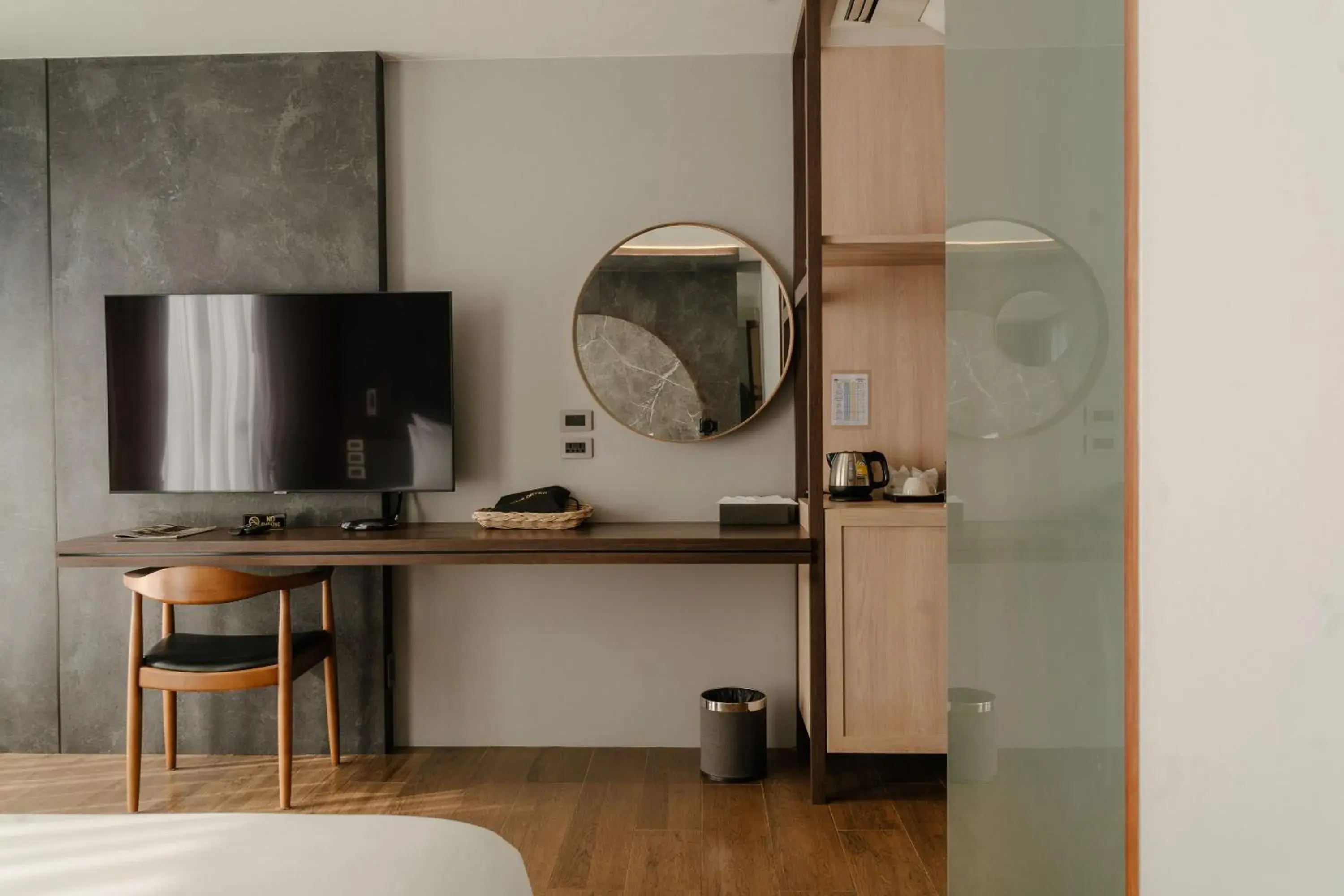 Standard King Room in Richmann Resort Hotel Hatyai Standard King Room in Richmann Resort Hotel Hatyai