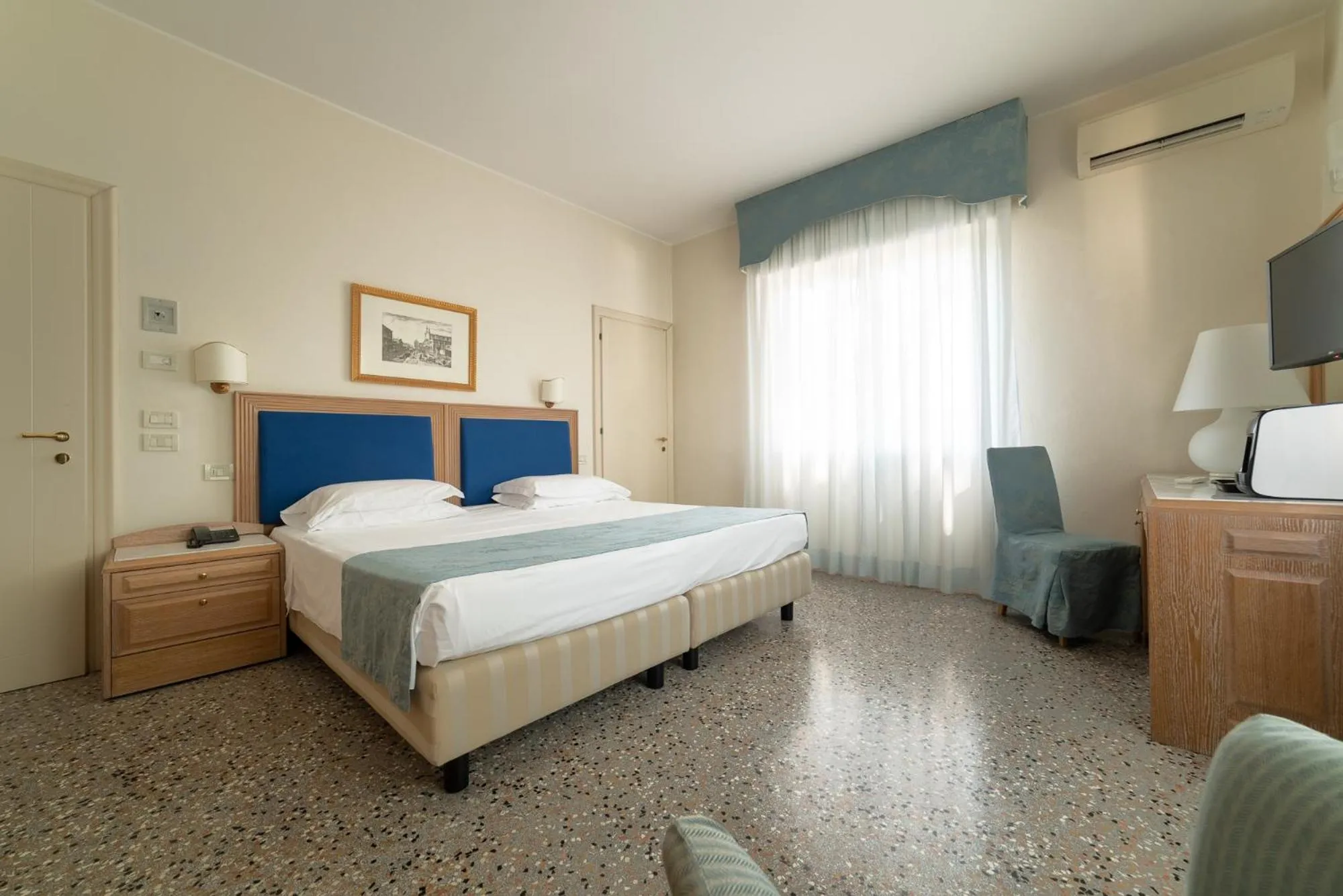 Bedroom, Bed in La Dépendance by Casa Bianca