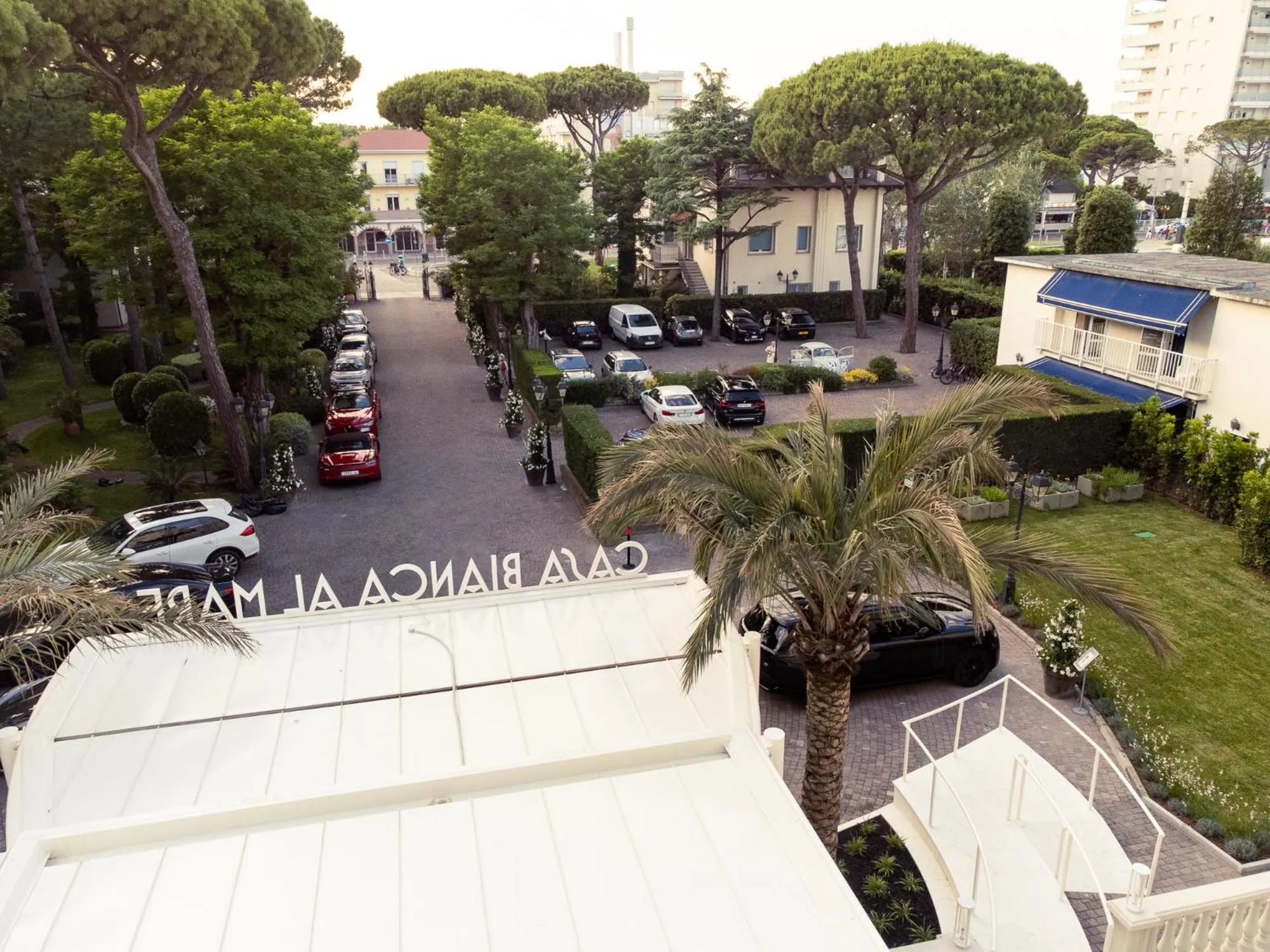 Property building in La Dépendance by Casa Bianca
