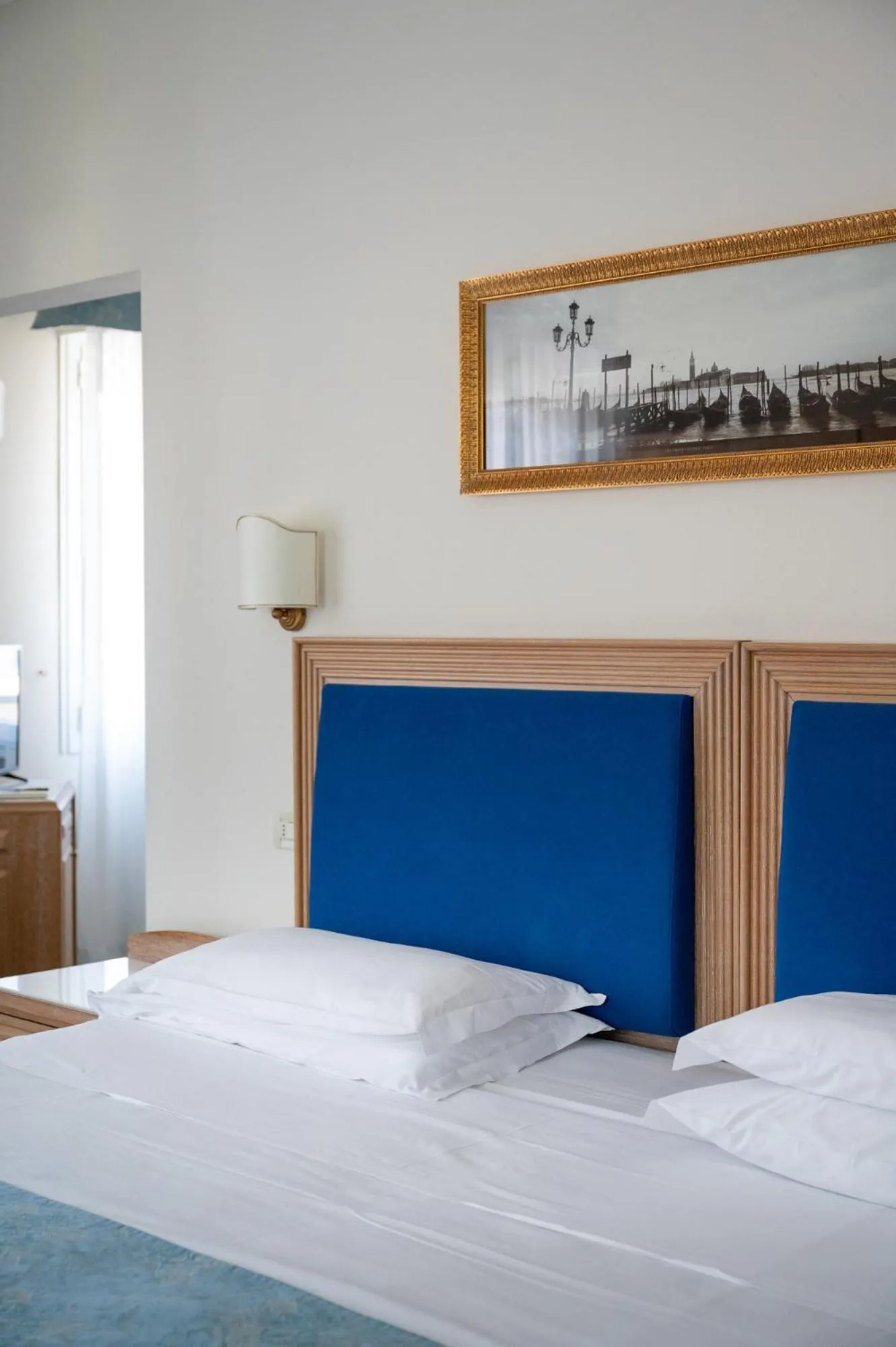 Bedroom, Bed in La Dépendance by Casa Bianca