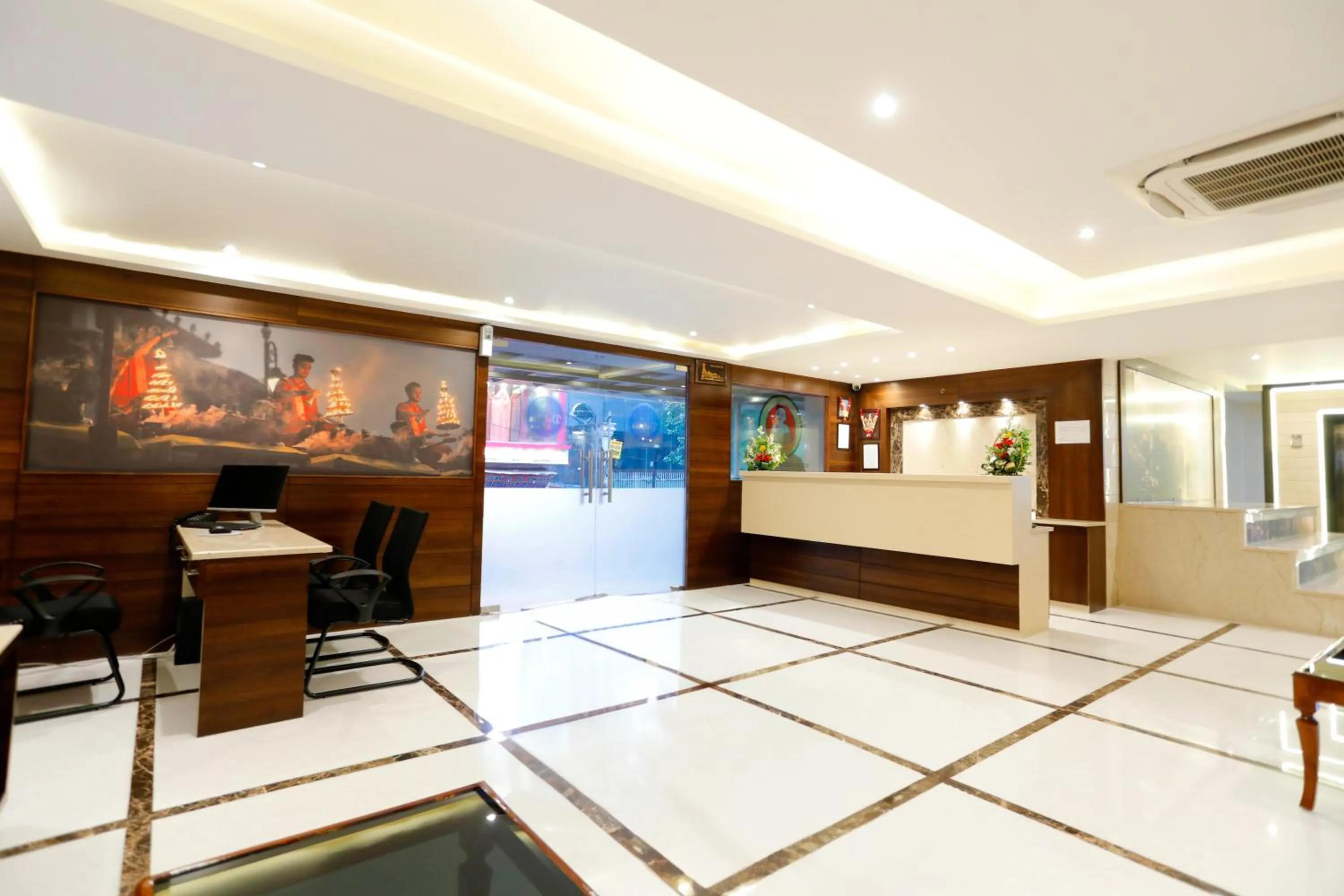 Lobby or reception in Hotel Dolphin Grand