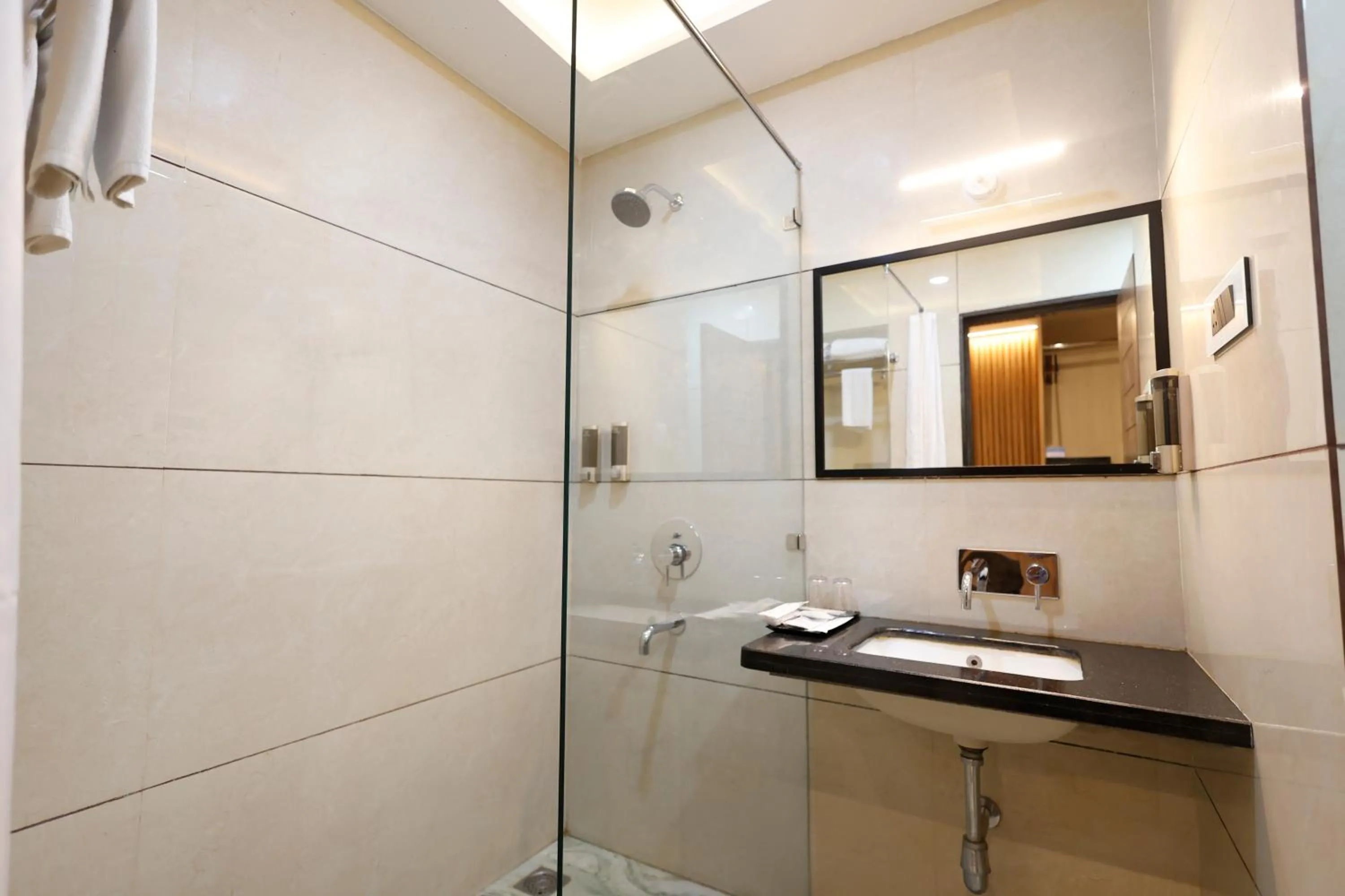 Bathroom in Hotel Dolphin Grand