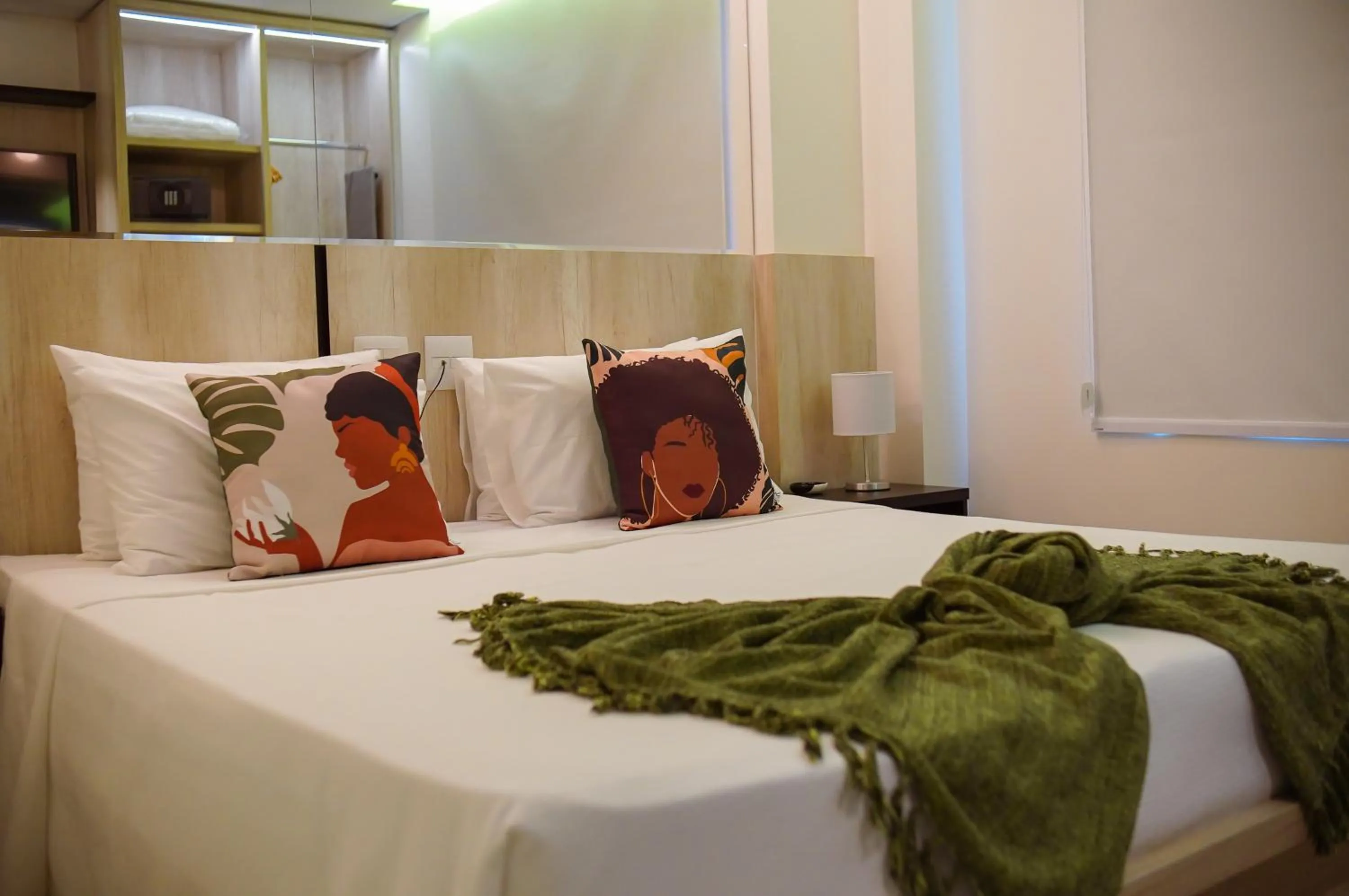 Bed in Hotel Black Inn Flamboyant