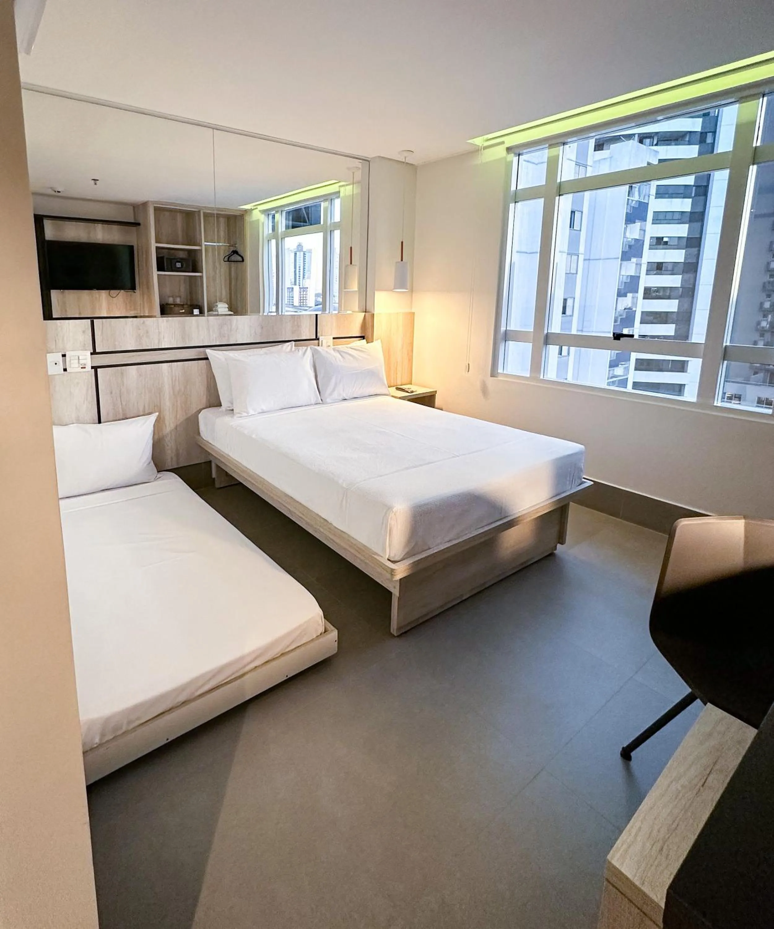 Bed in Hotel Black Inn Flamboyant