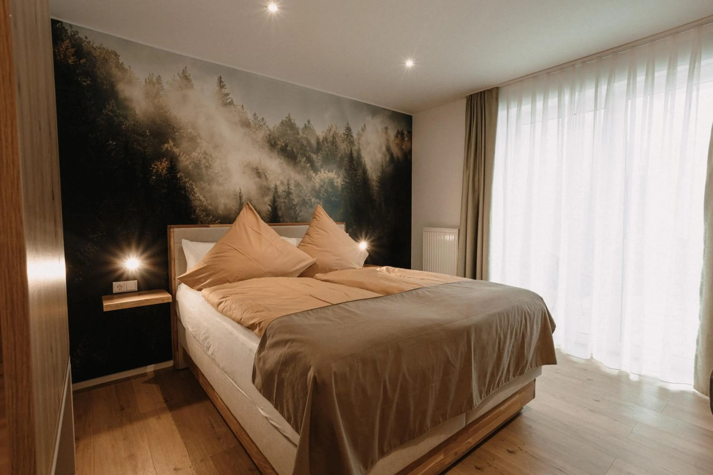 TV and multimedia, Bed in Boutique Hotel Haus Marie