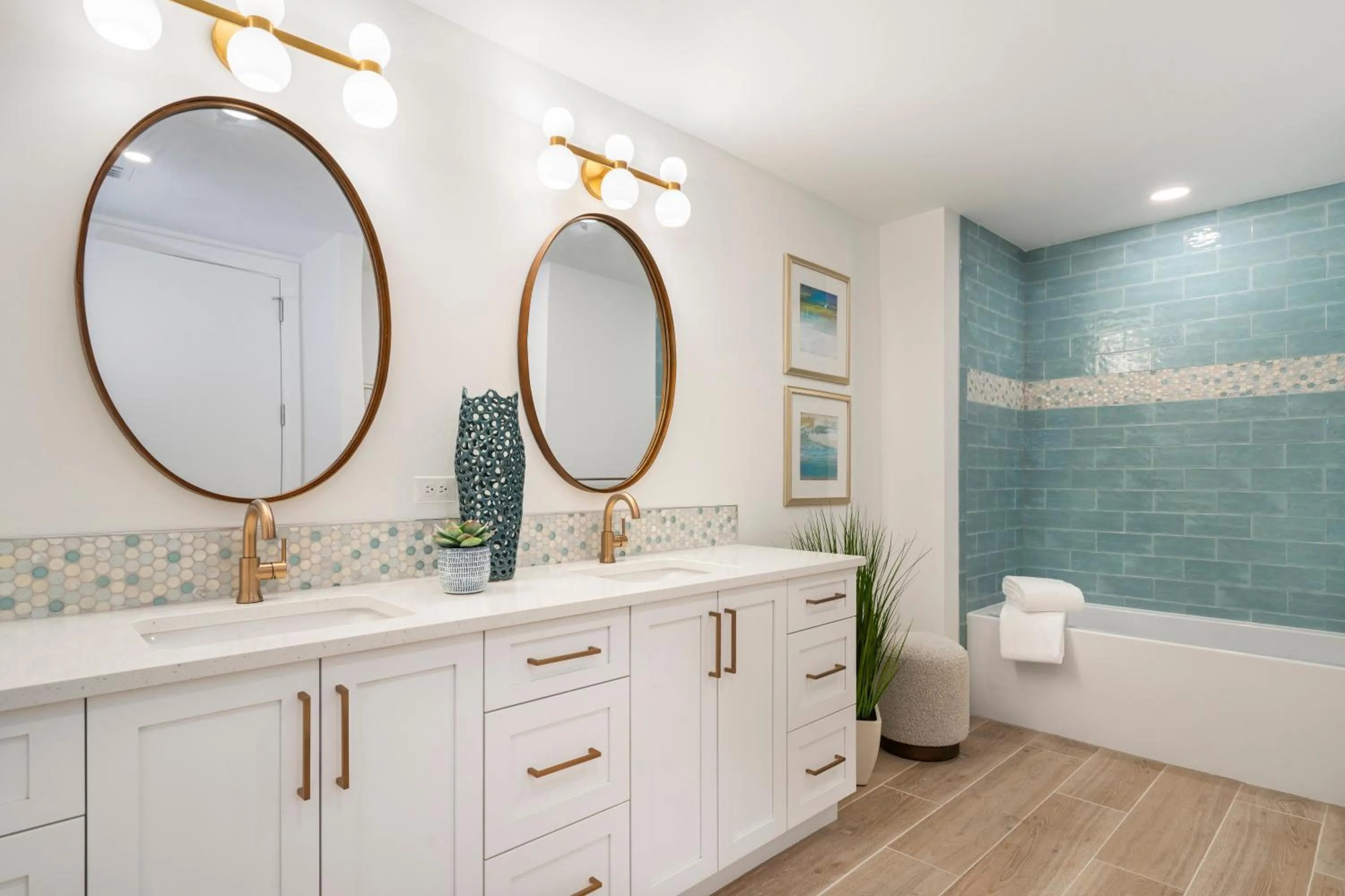 Shower in Ten35 Seaside Rentals