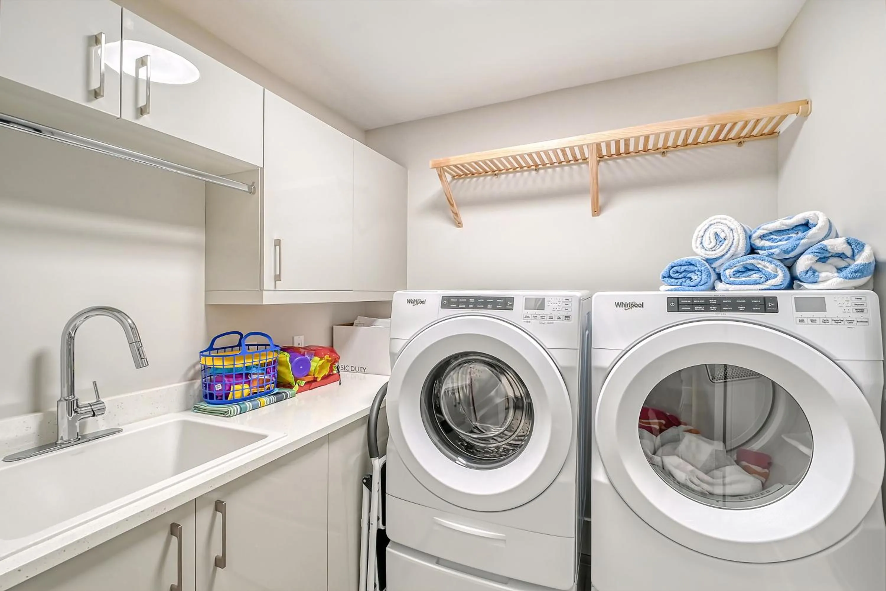 towels in Ten35 Seaside Rentals