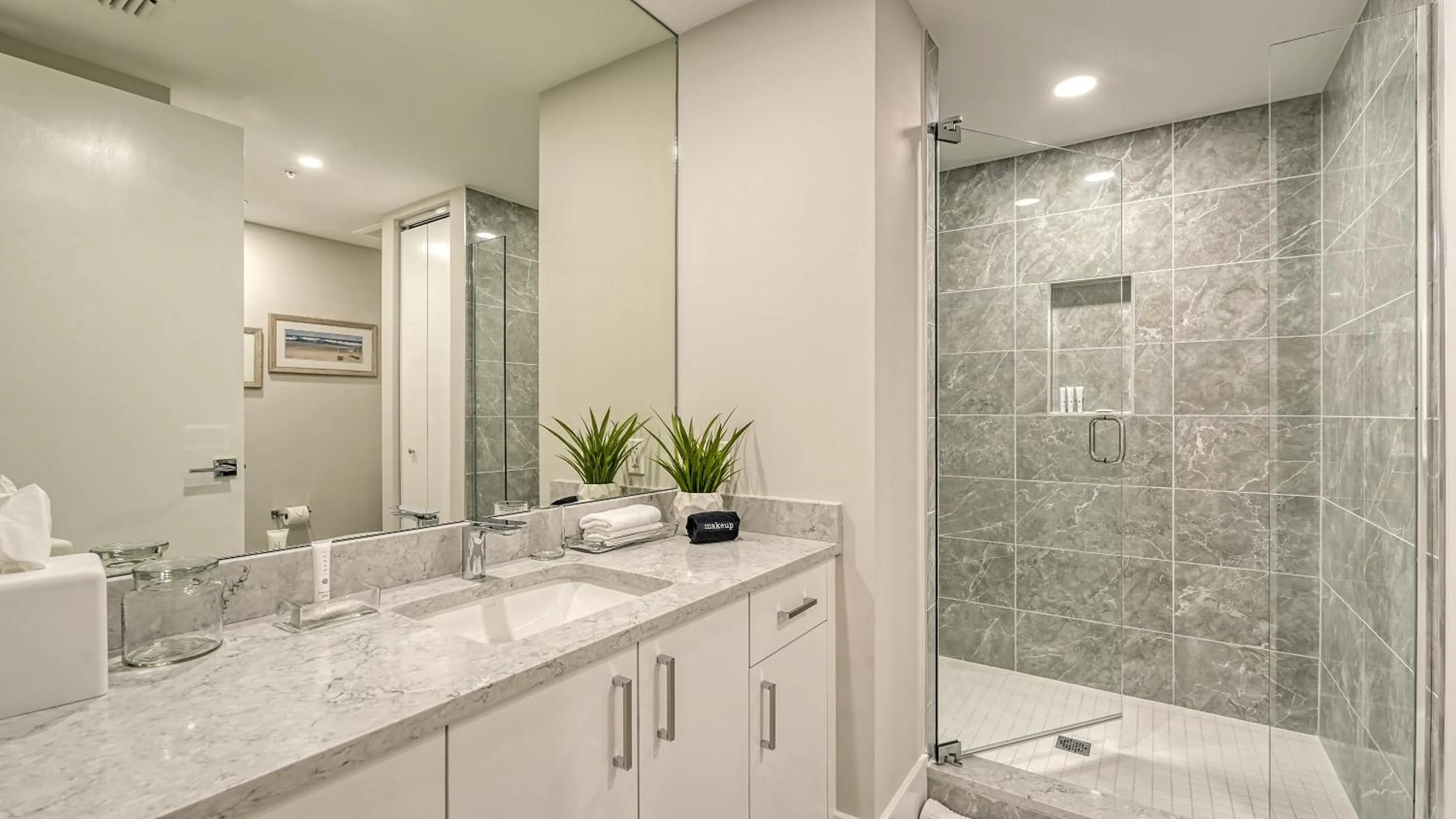 Shower in Ten35 Seaside Rentals