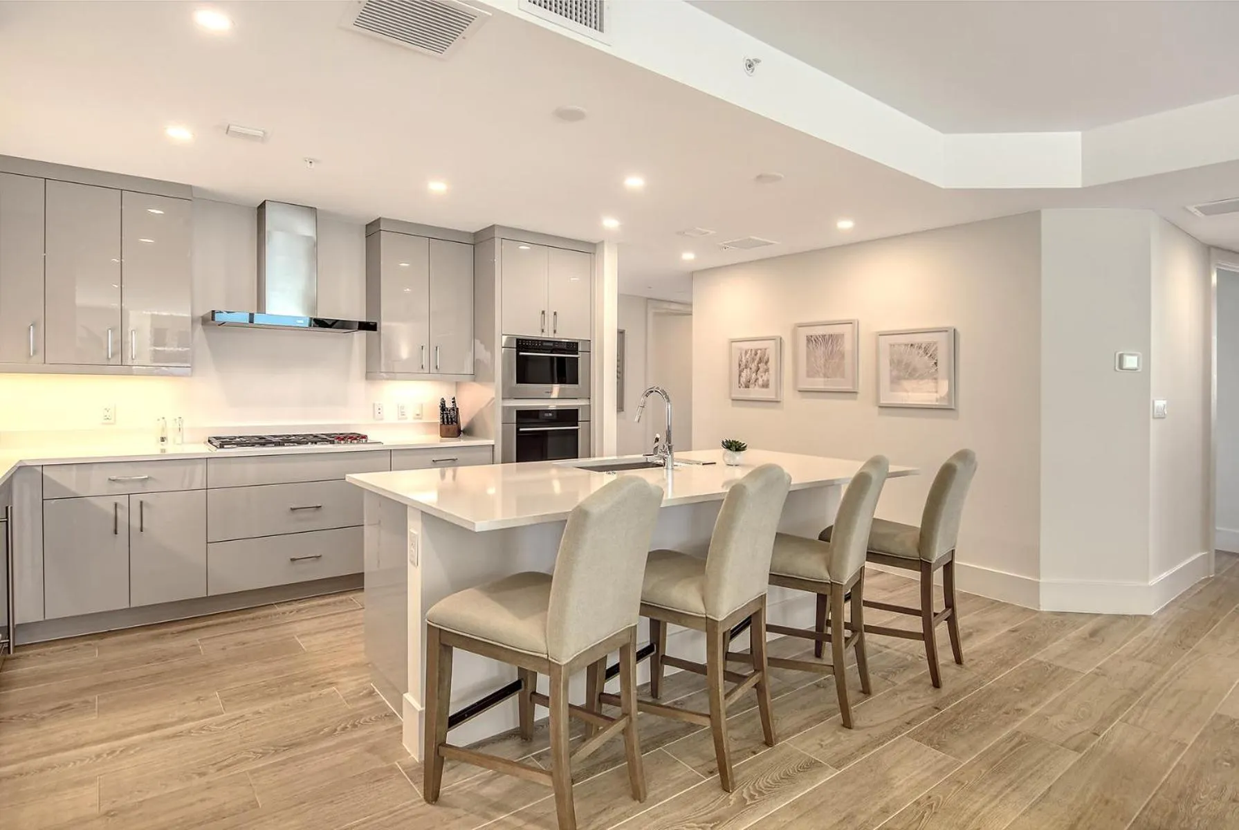 dishwasher in Ten35 Seaside Rentals