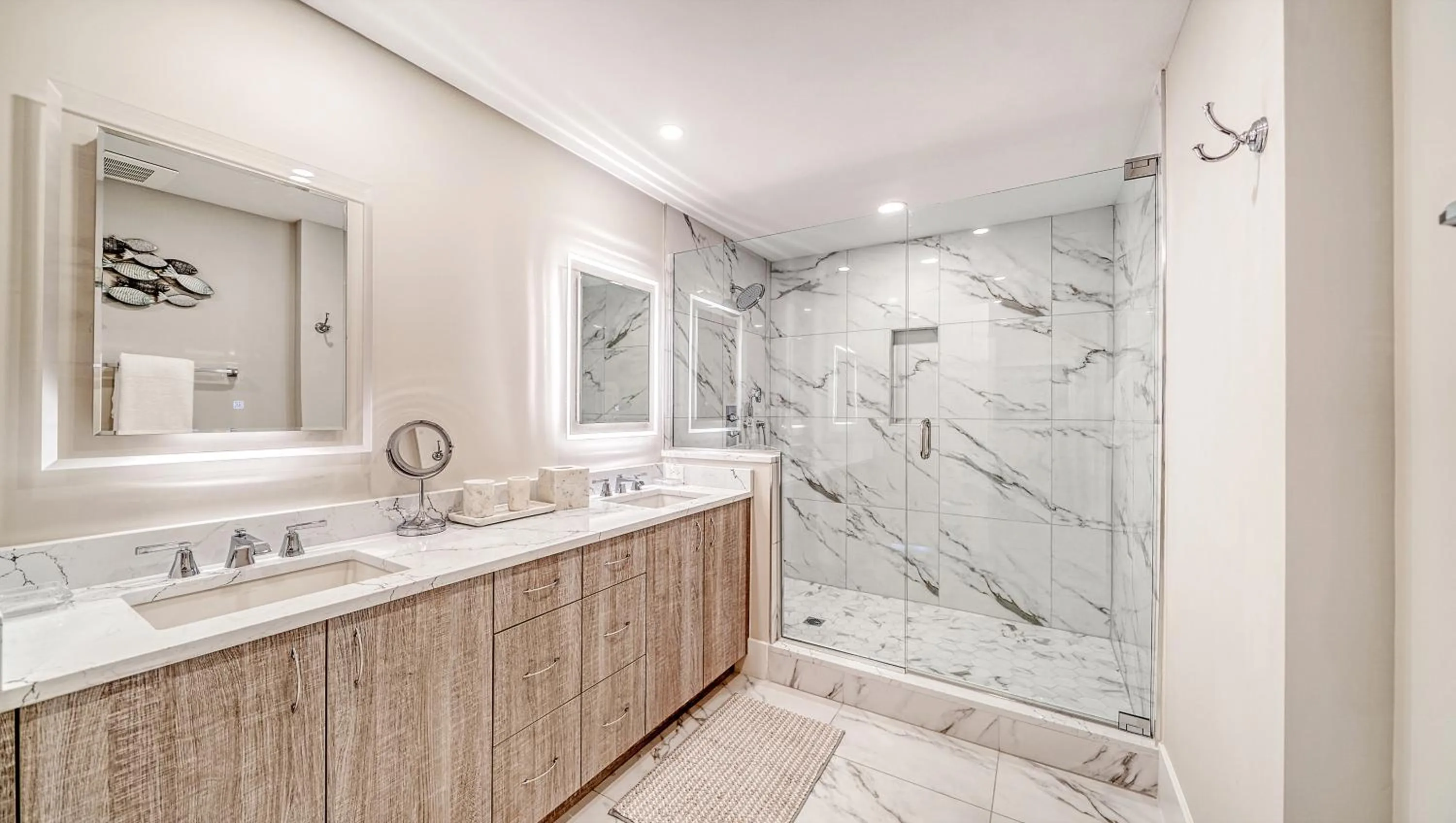 Shower in Ten35 Seaside Rentals