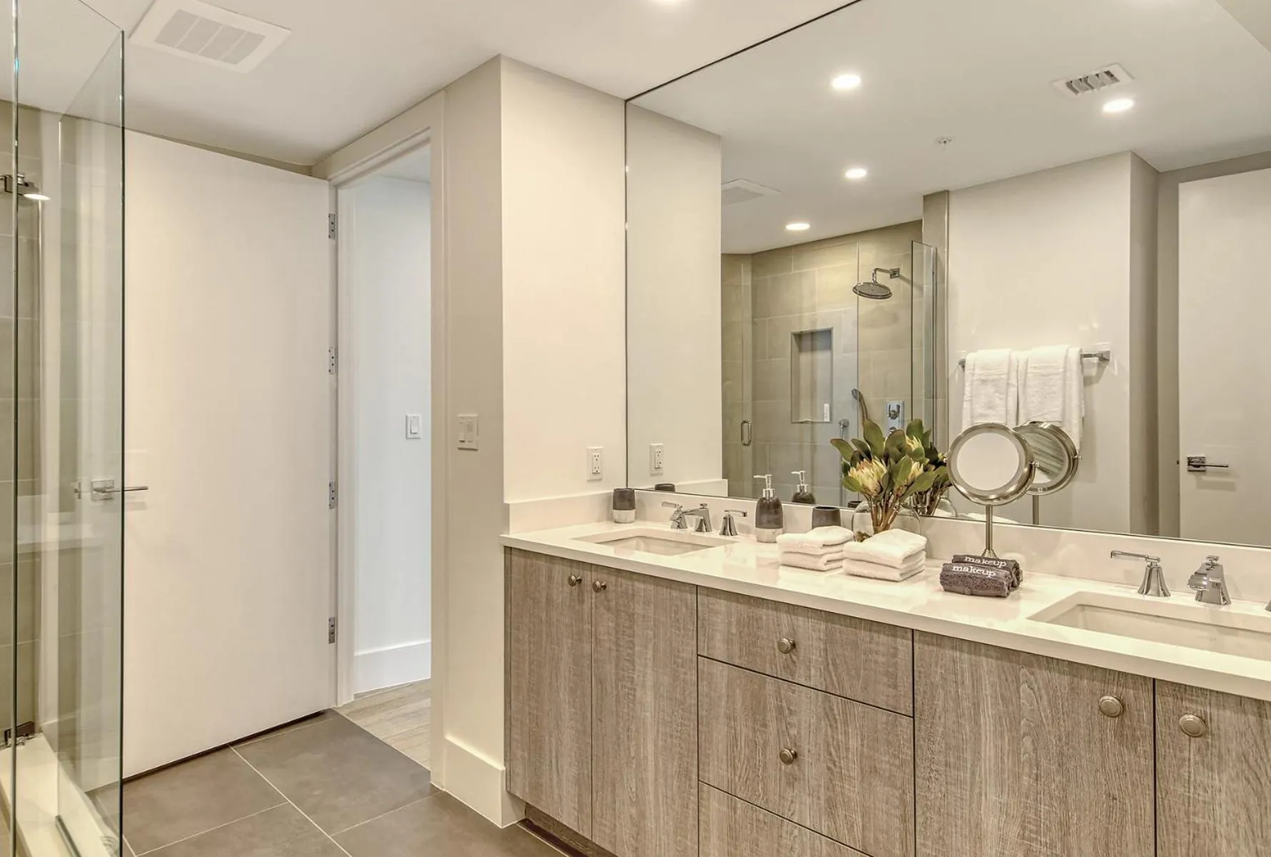 Shower in Ten35 Seaside Rentals