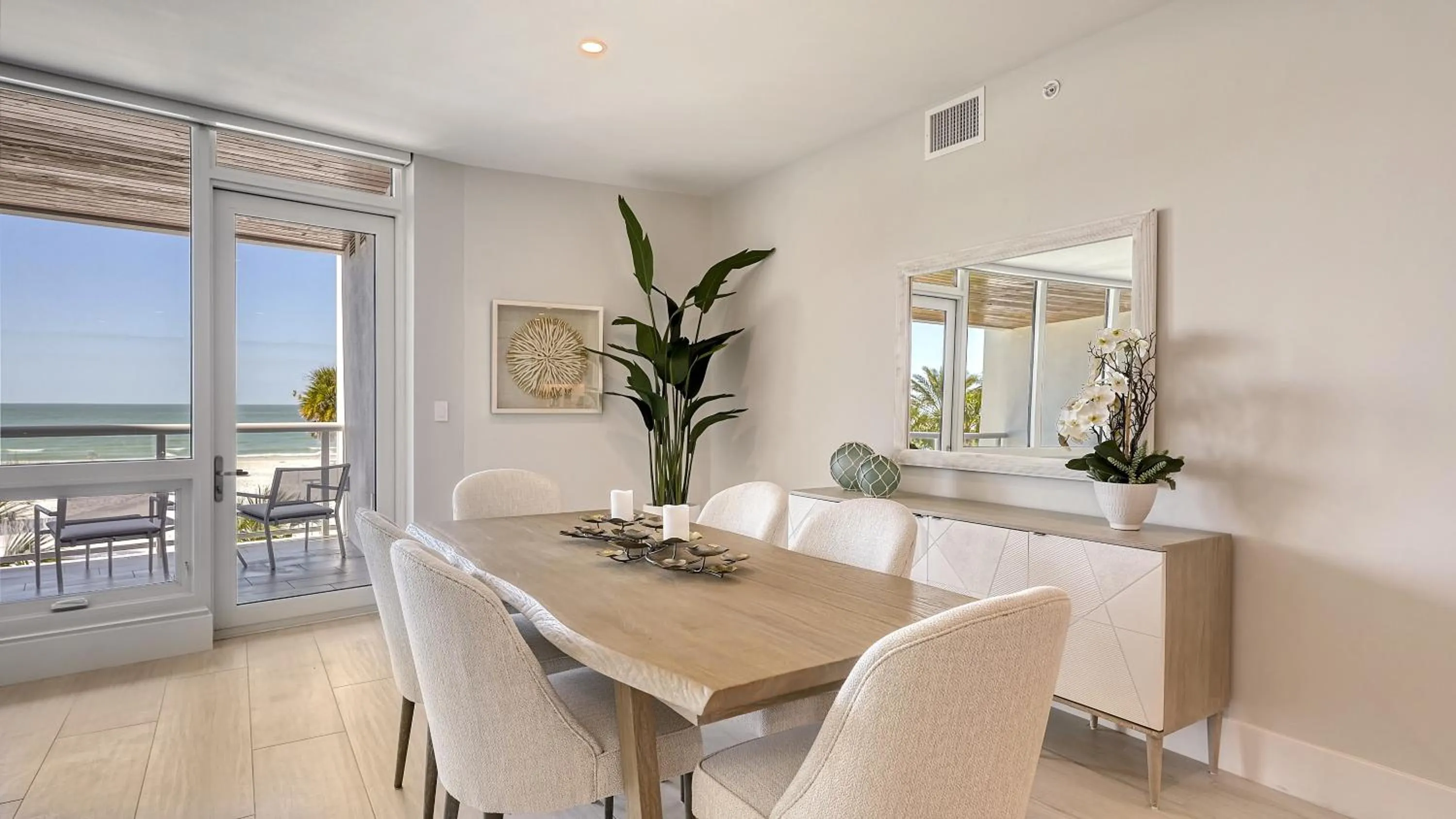 Balcony/Terrace in Ten35 Seaside Rentals