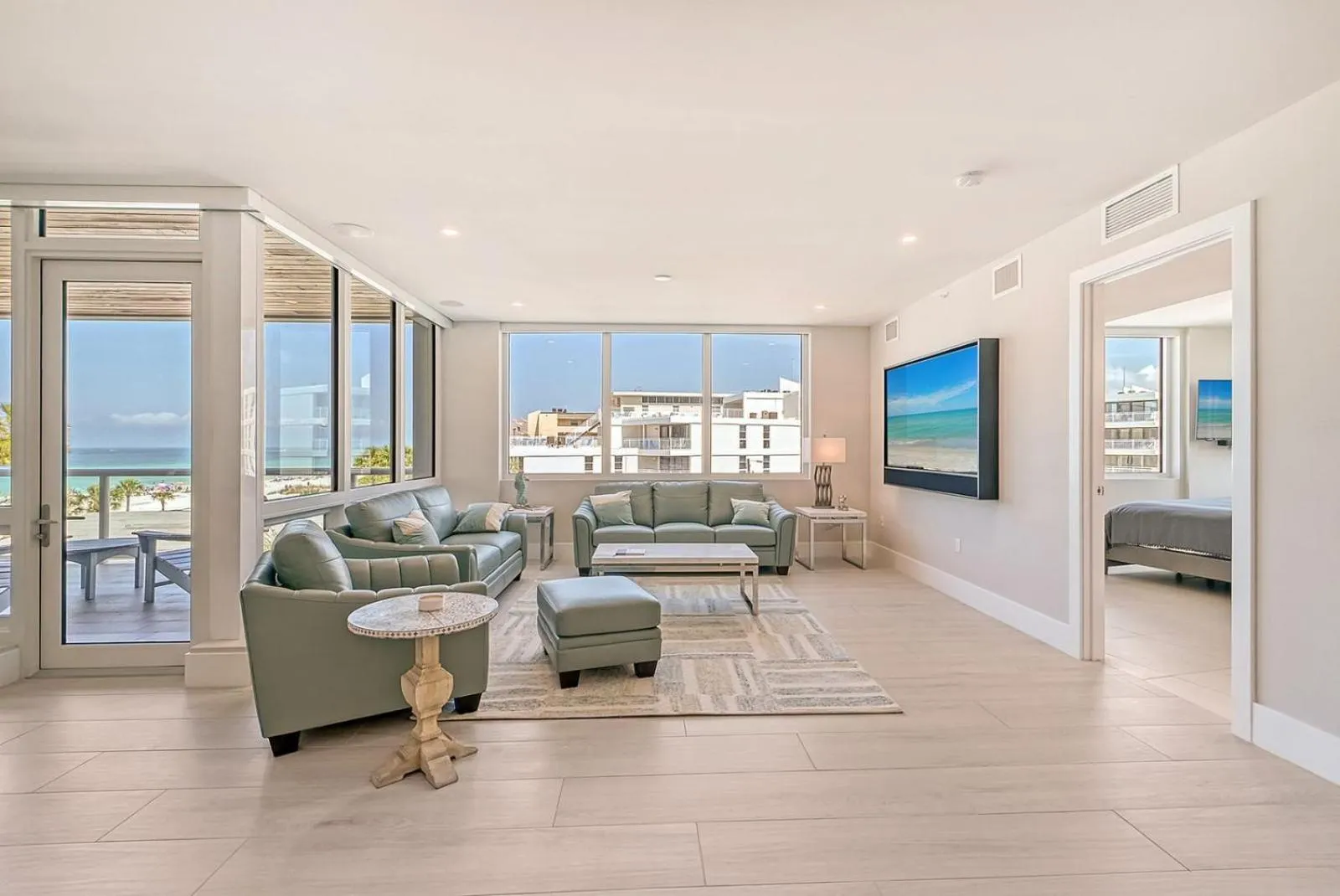 TV and multimedia in Ten35 Seaside Rentals