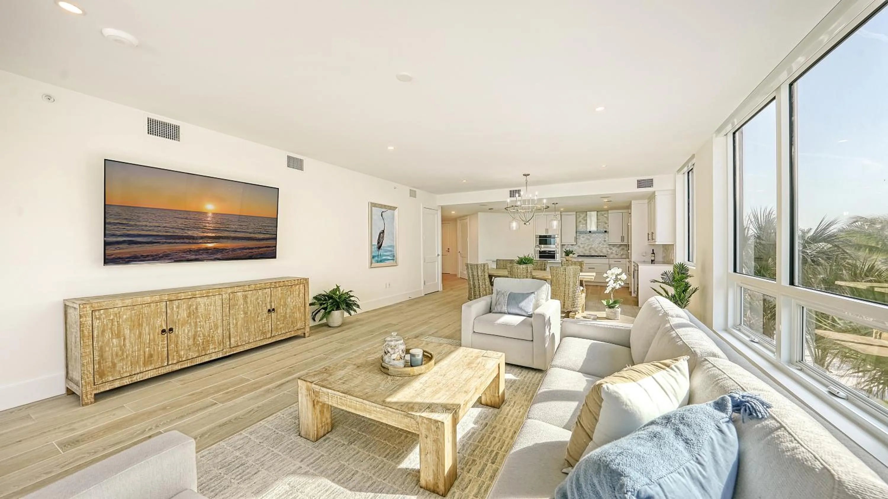 TV and multimedia in Ten35 Seaside Rentals