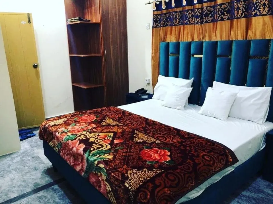 Bed in Hotel Air inn