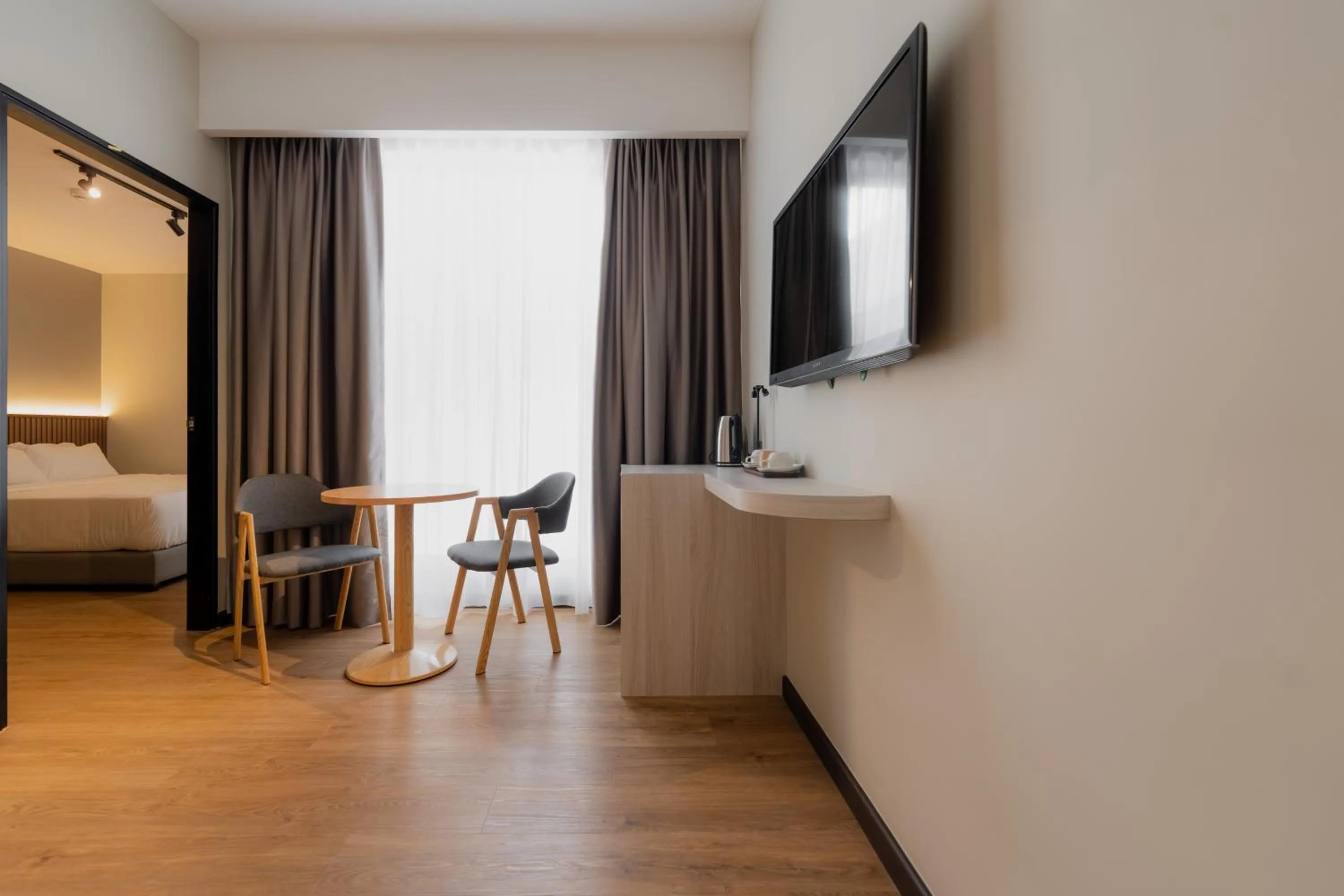 Guests, Bed in Matata Hotel Kota Kinabalu