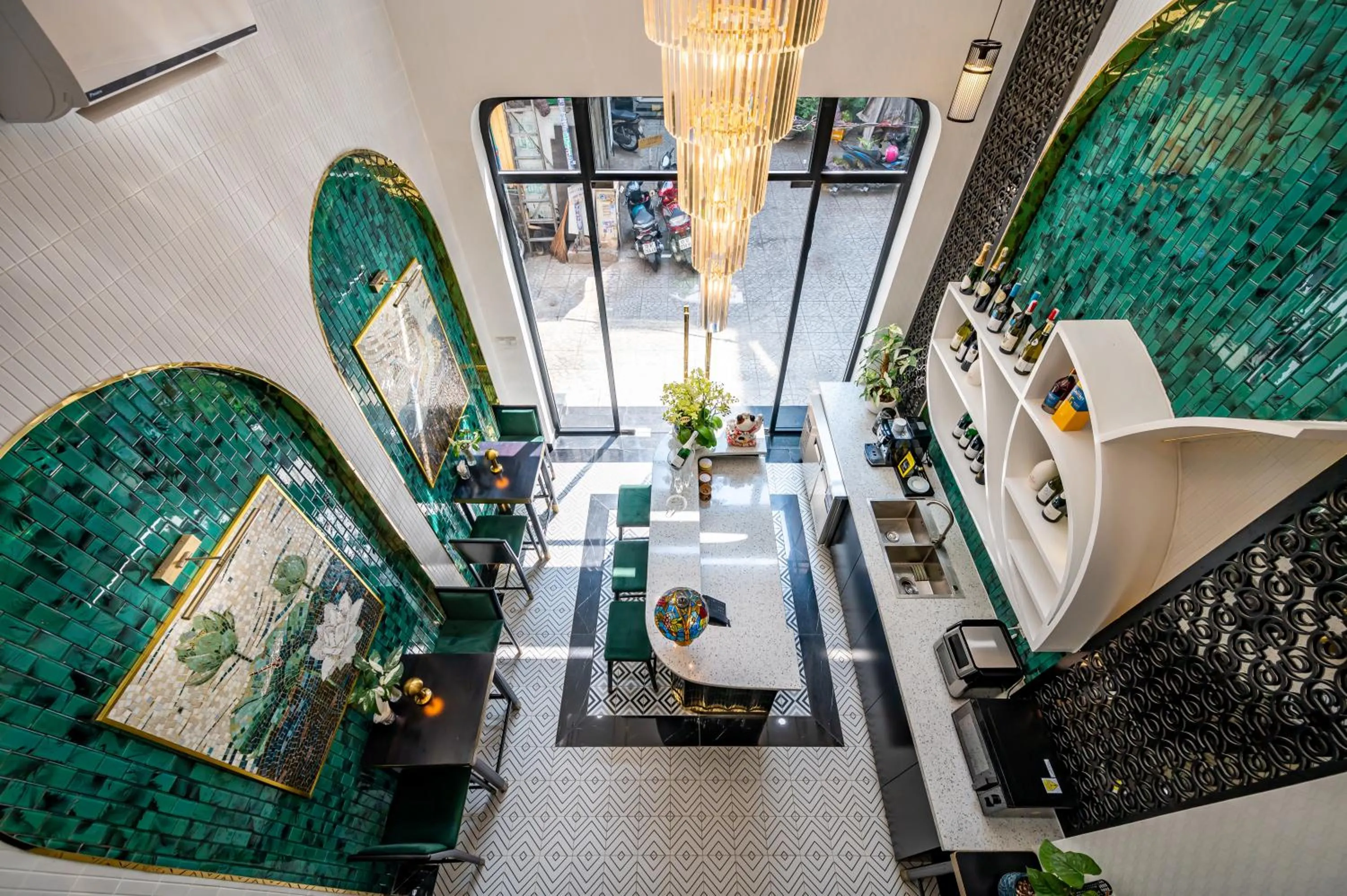 Restaurant/places to eat in White Lotus Boutique Hotel, Ho Chi Minh