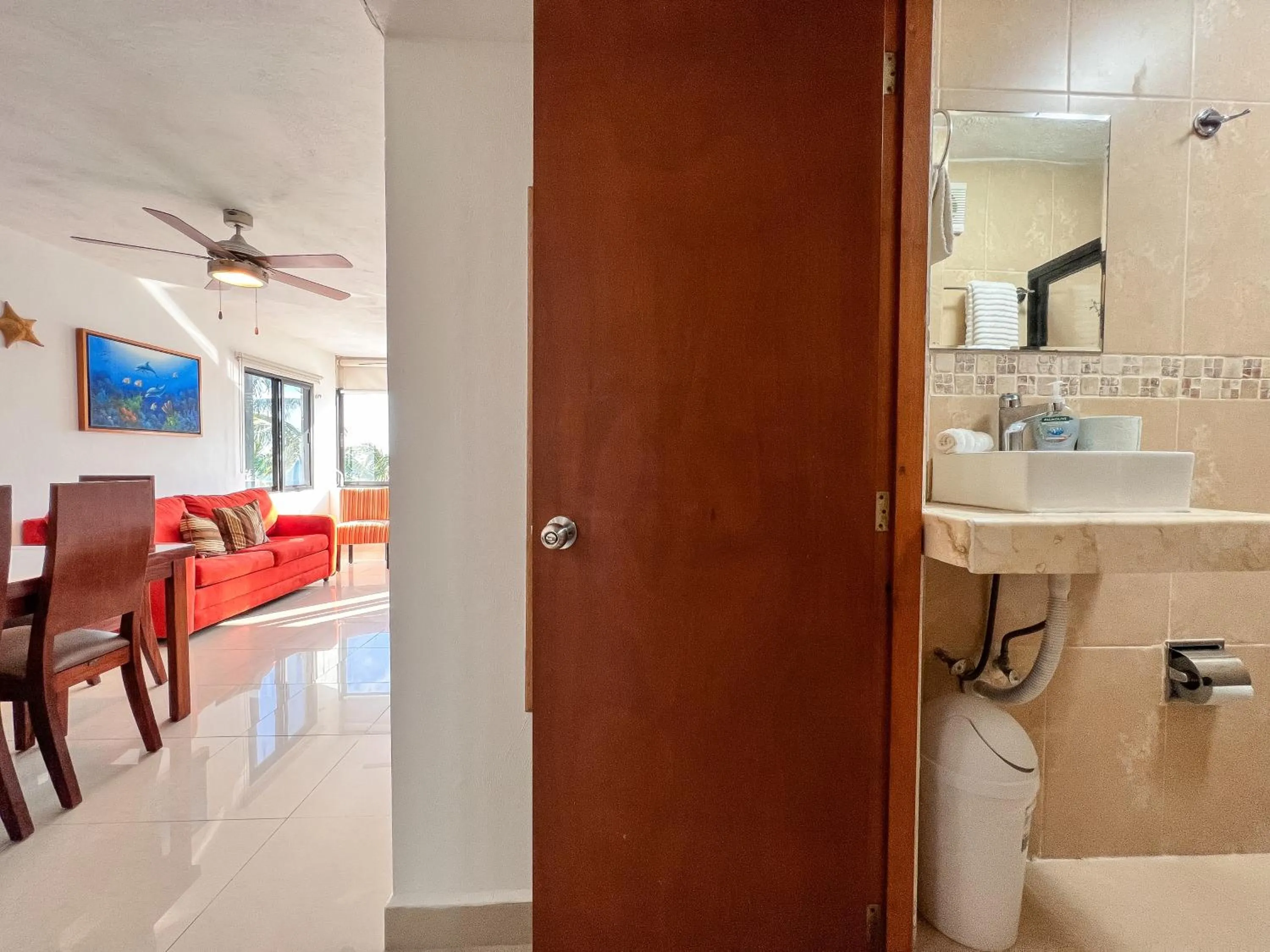 Seating area in Bello Mar de Cancun, Beautiful 2Br 2Ba Condo overlooking beach spectacular view!