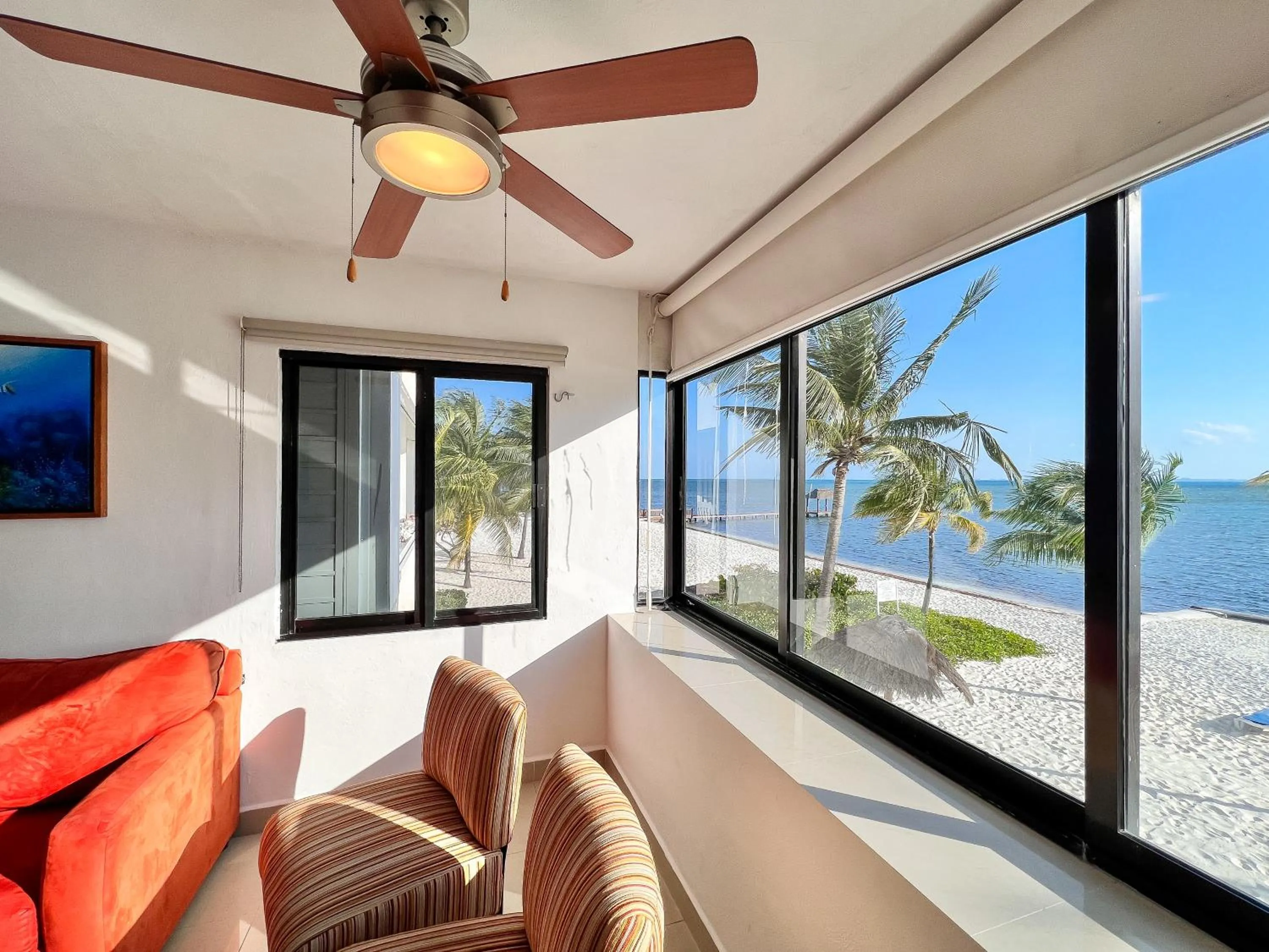 Day in Bello Mar de Cancun, Beautiful 2Br 2Ba Condo overlooking beach spectacular view!