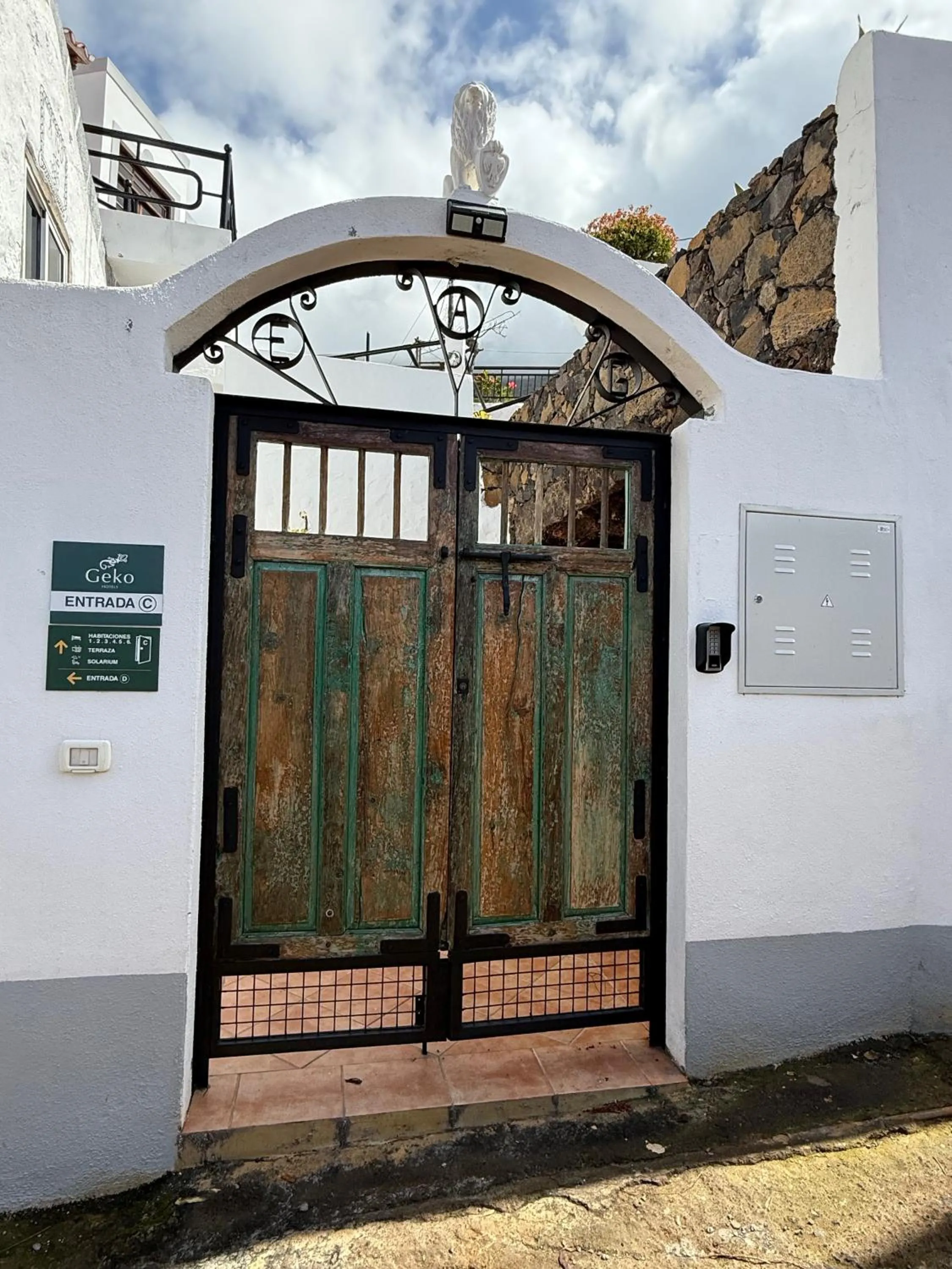 Property building in Geko Hotels