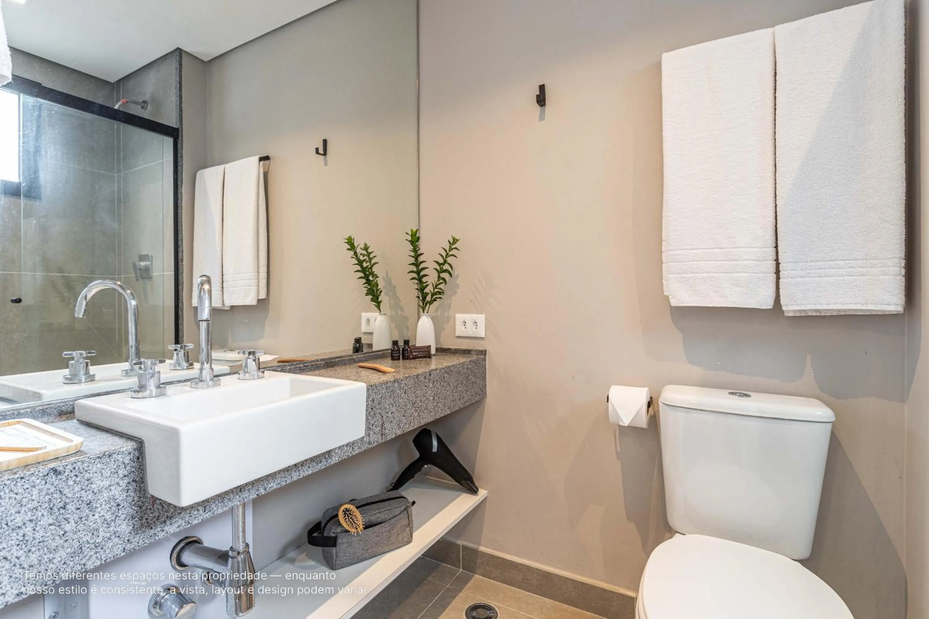 Bathroom in Next AW Franca by Viva - Prédio novo ao lado da Av Paulista