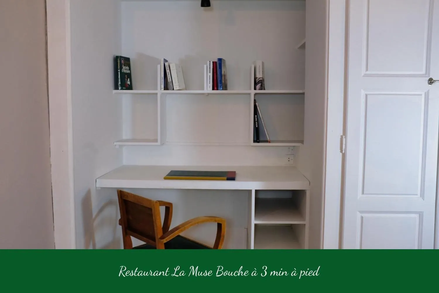 Decorative detail in La Verrière - Chambre d'hôtes et gîte de charme