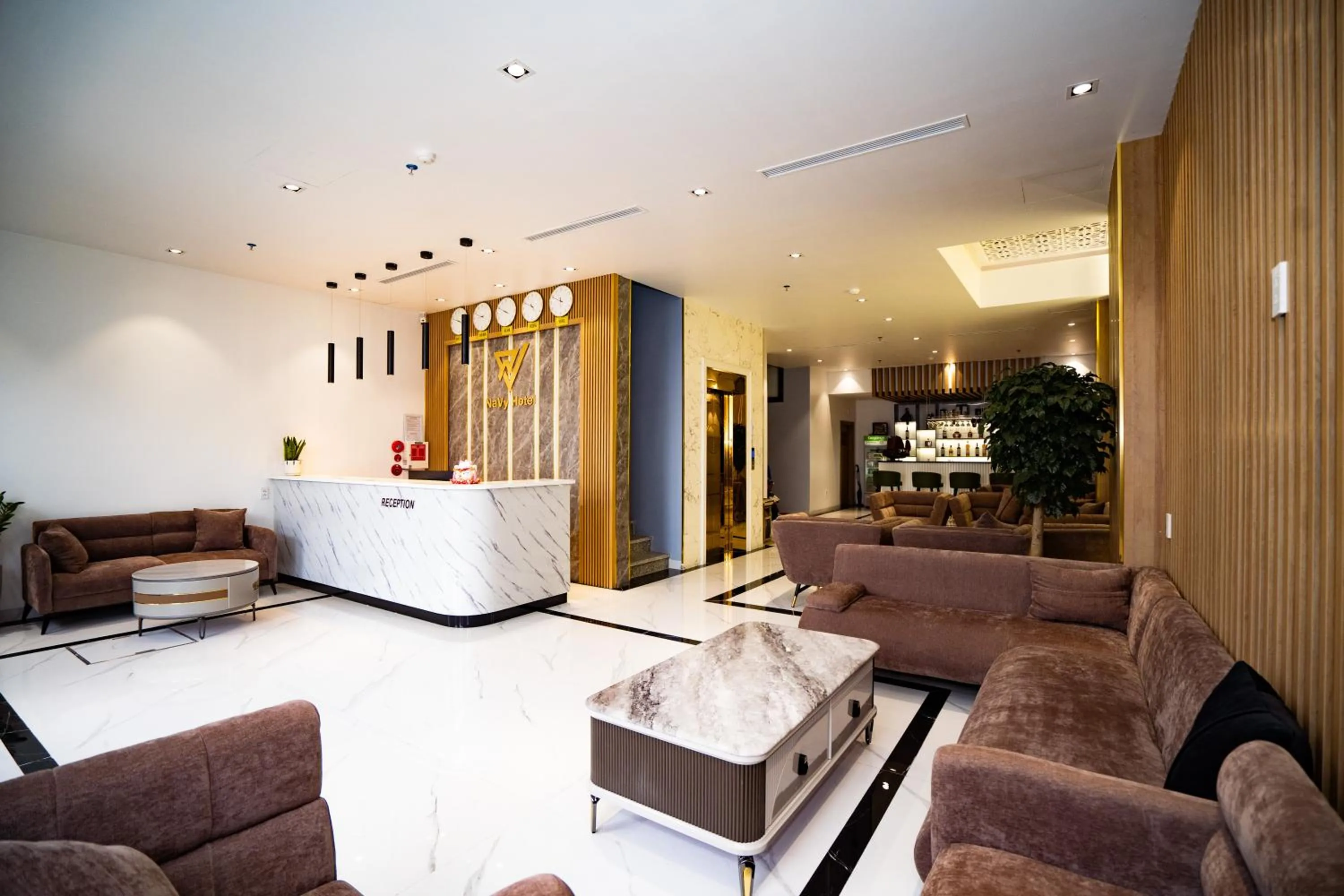 Communal lounge/ TV room in Navy Hotel Ha Long
