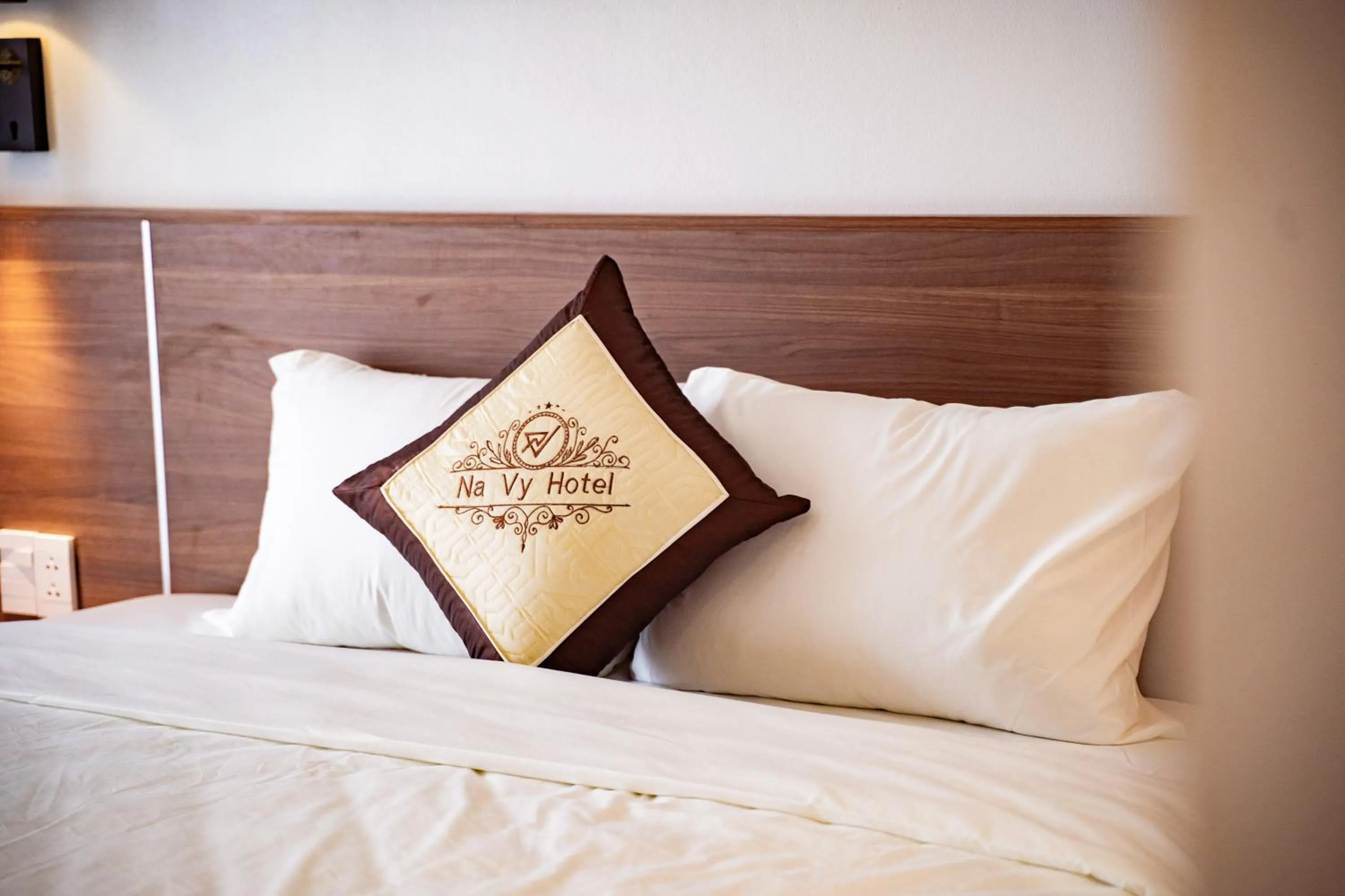 Bedroom, Bed in Navy Hotel Ha Long