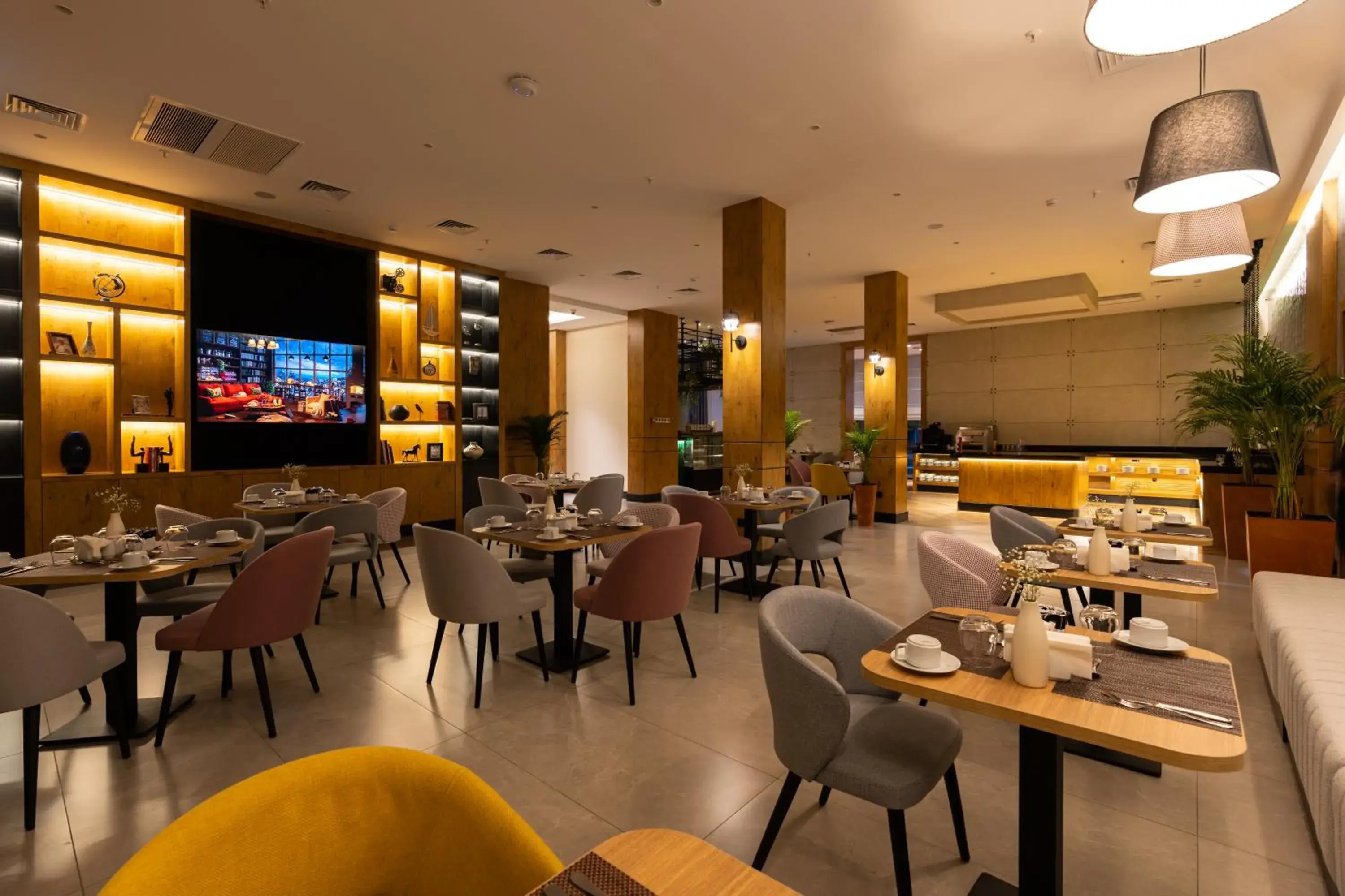 Restaurant/places to eat in THE ELEMENTS HOTEL Restaurant/places to eat in THE ELEMENTS HOTEL