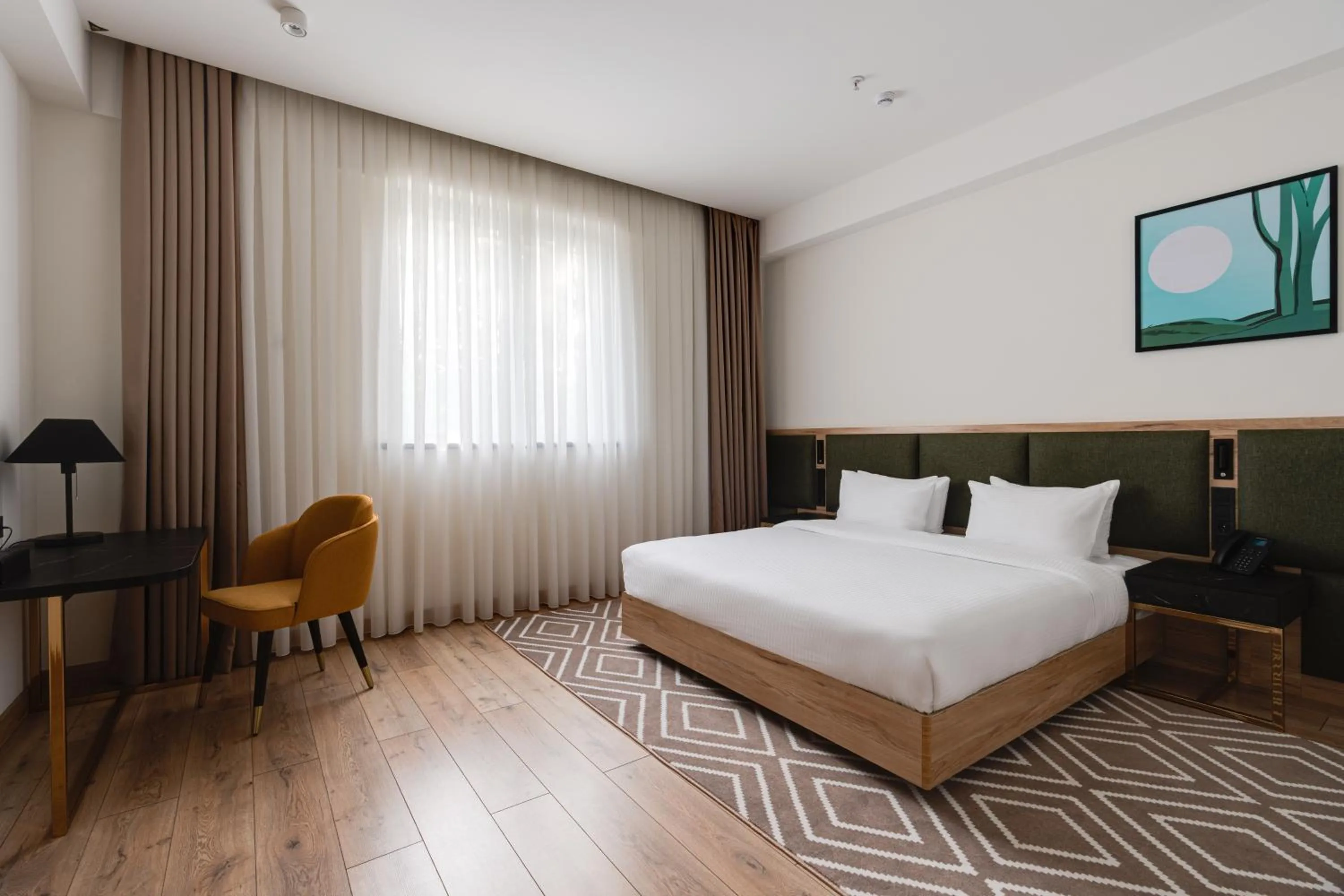 Photo of the whole room, Bed in THE ELEMENTS HOTEL