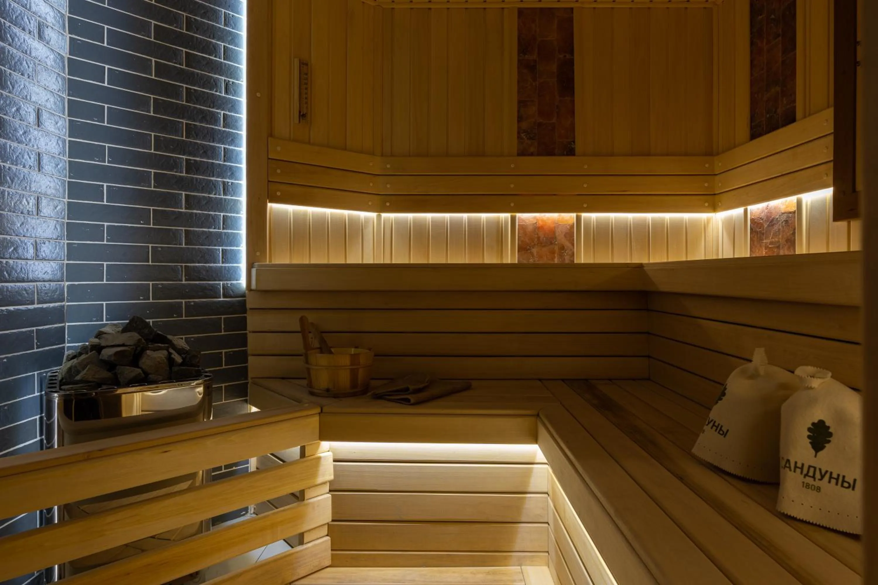 Sauna in THE ELEMENTS HOTEL