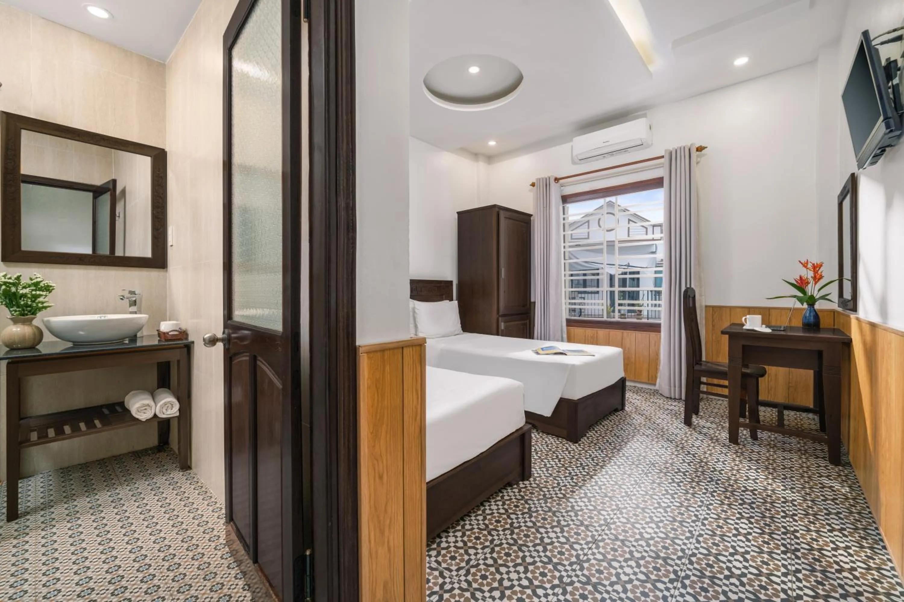 Bed in RAON Ancient Town Hotel