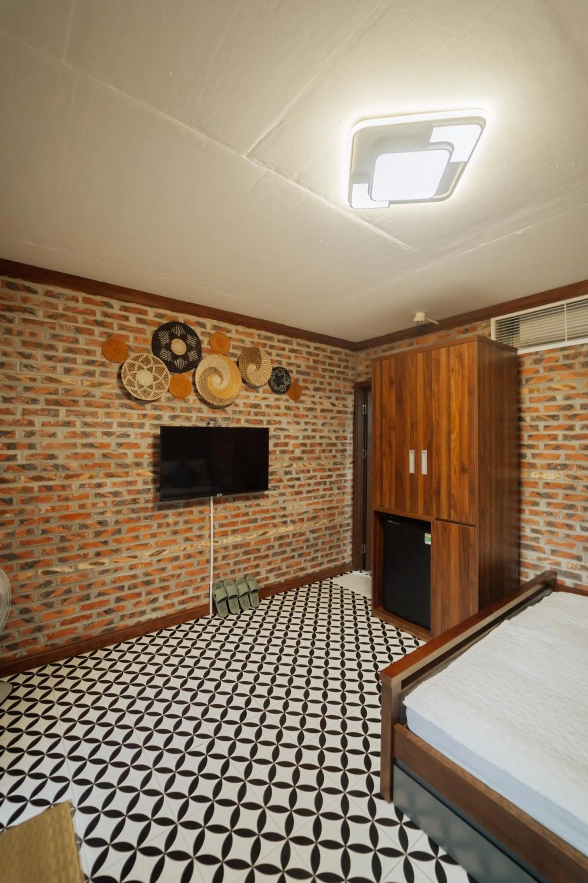 TV and multimedia, Bed in Xuân Anh Garden