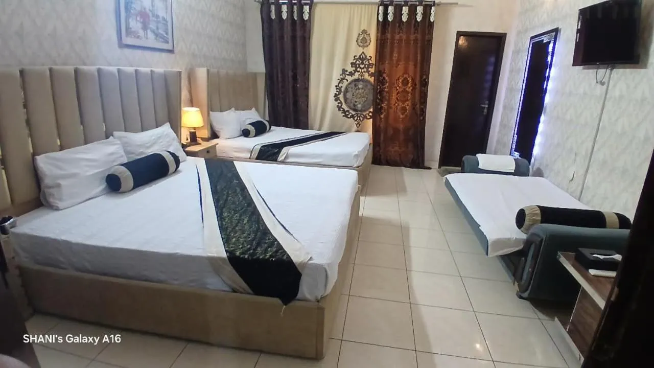 Bedroom, Bed in Hotel Royal Fort