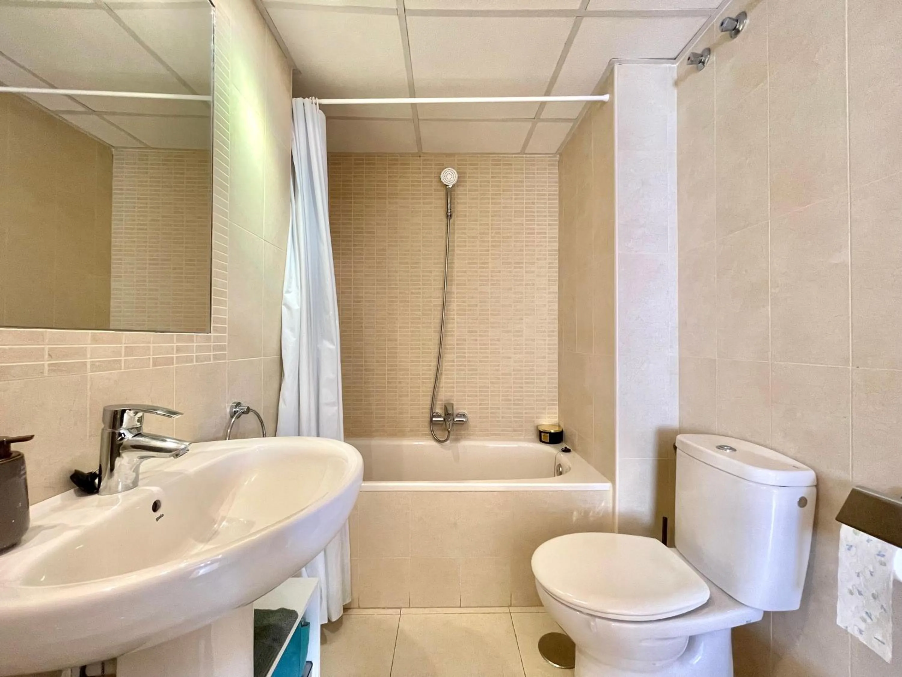2 Bedrooms Apartment in Calpe LARIMAR