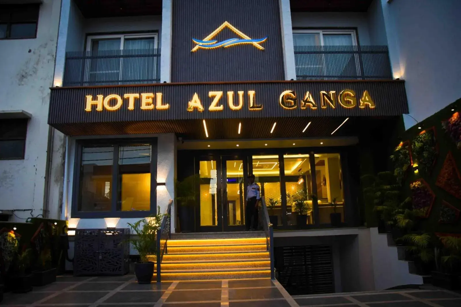Facade/entrance in Hotel Azul Ganga Facade/entrance in Hotel Azul Ganga