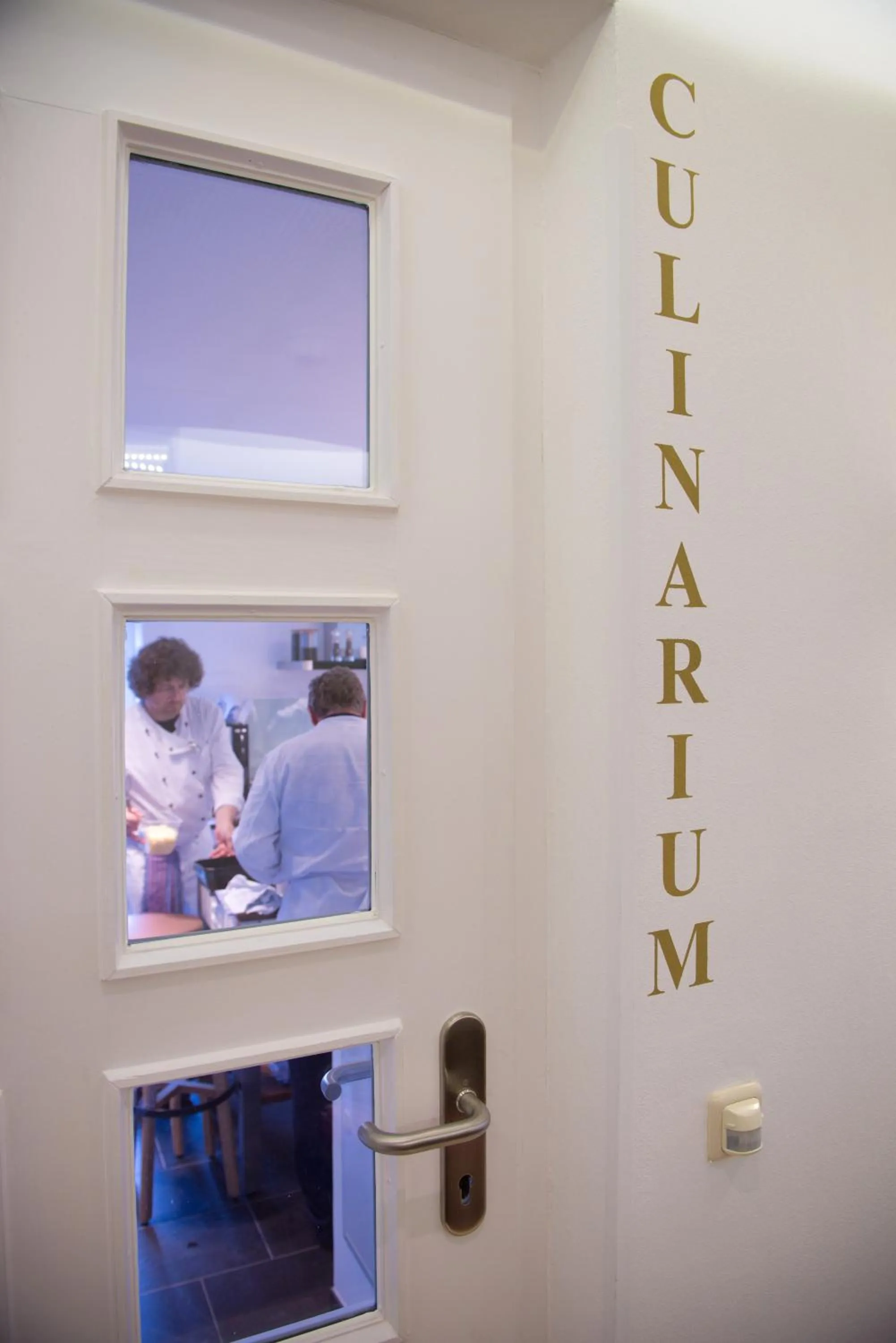 Restaurant/places to eat in Aparthotel Parsberg GreenDesign