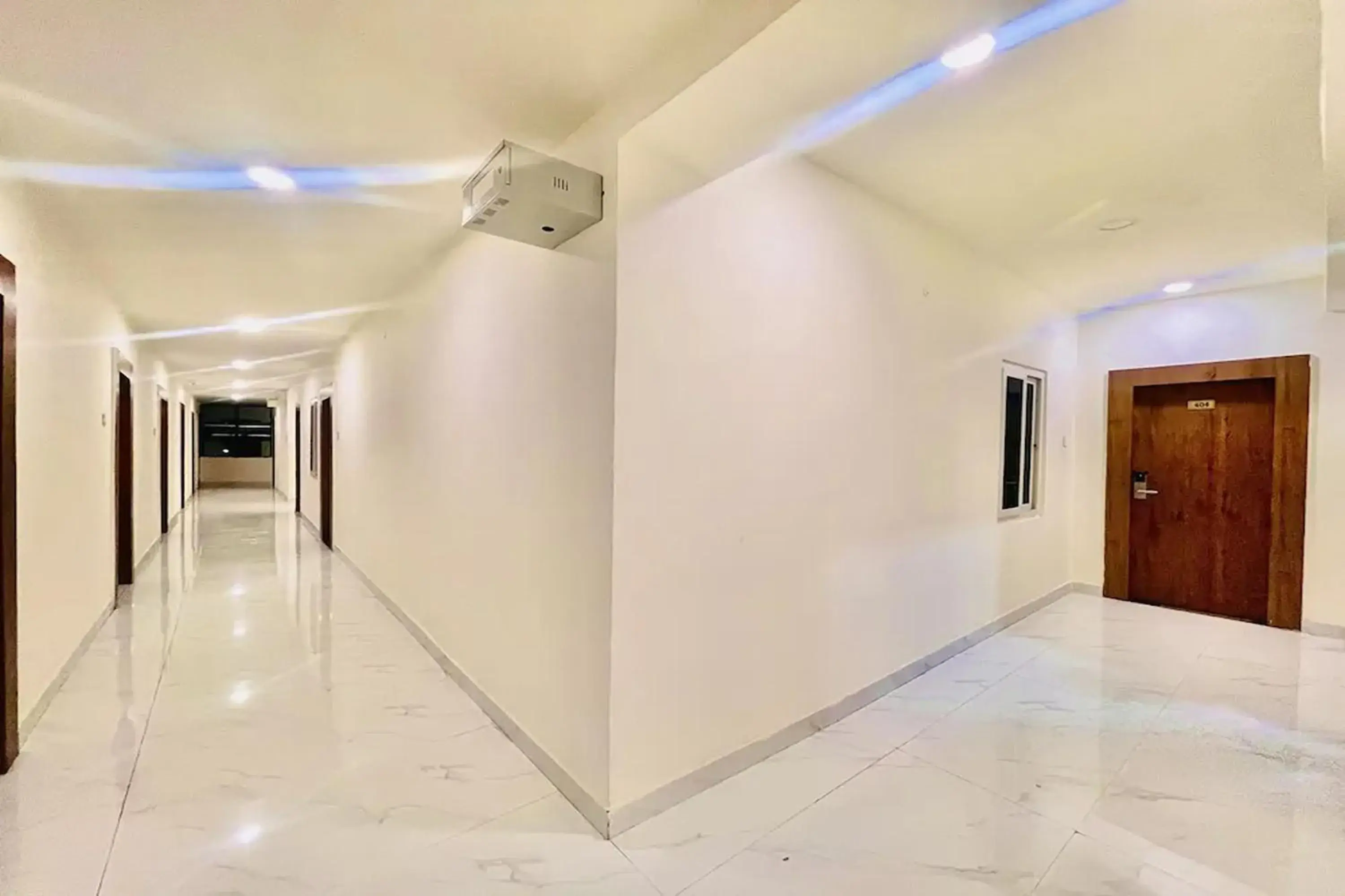 Property building in Hotel Eagle Grand Airport Zone Property building in Hotel Eagle Grand Airport Zone