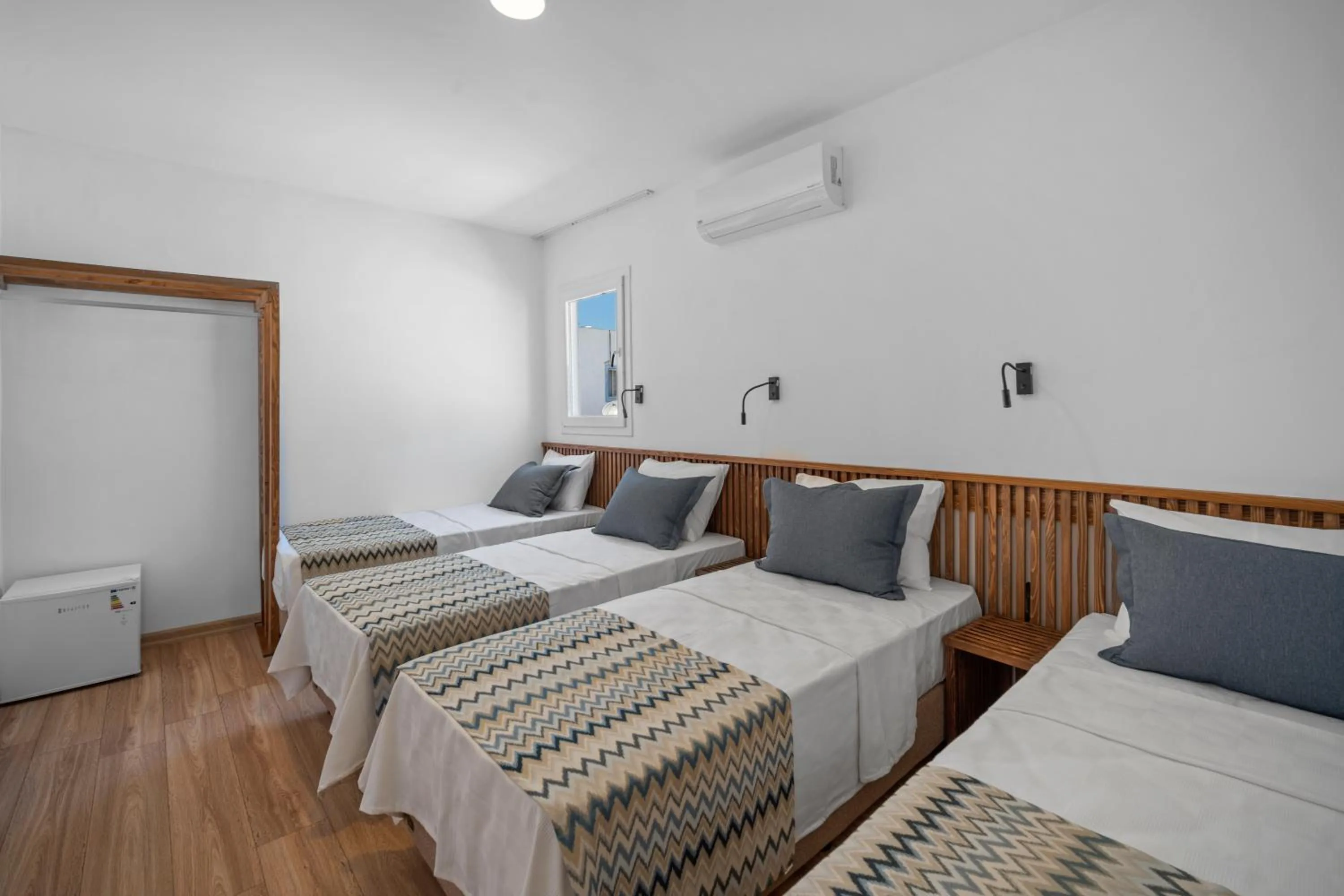 Photo of the whole room, Bed in Costa Viva Bodrum